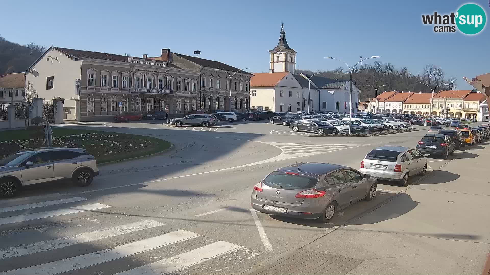 Spletna kamera Požega – Trg Svetog Trojstva