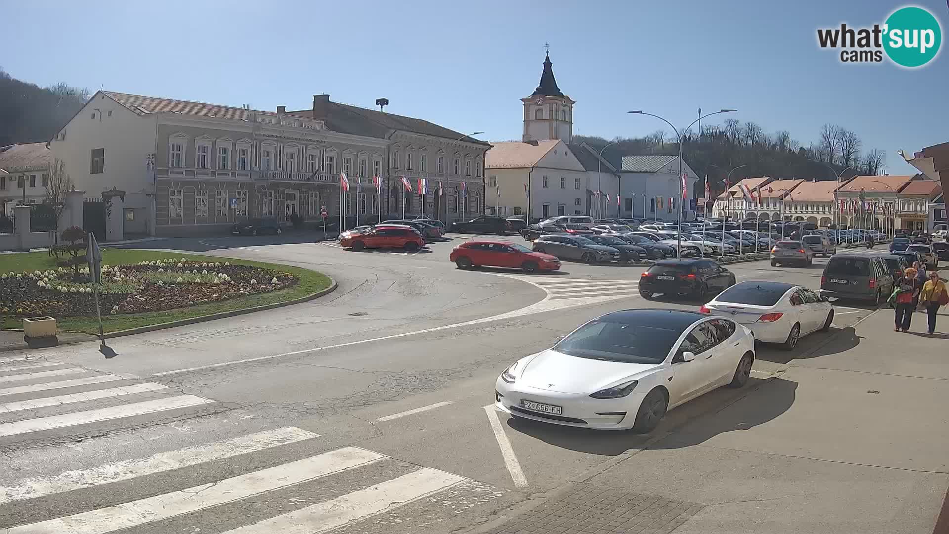 Web kamera Požega – Trg Svetog Trojstva