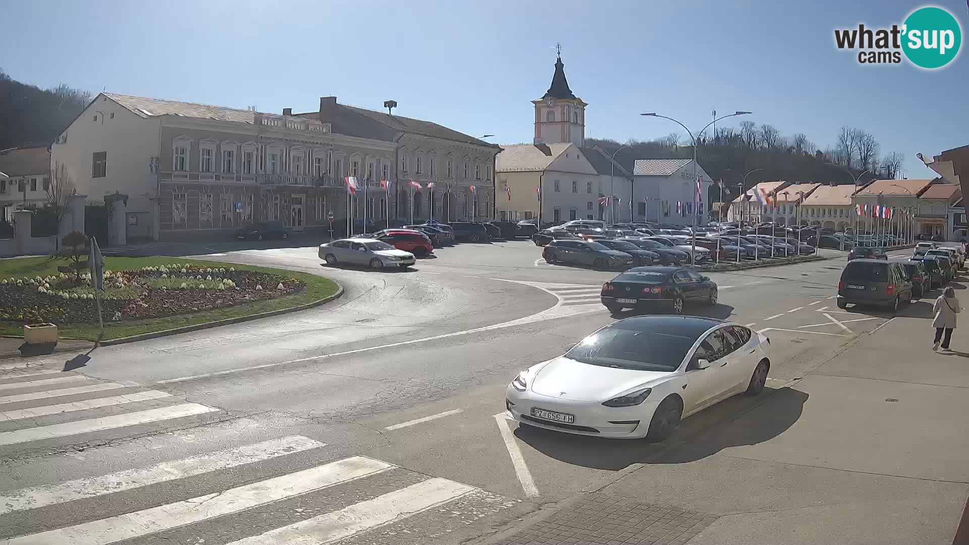 Web kamera Požega – Trg Svetog Trojstva