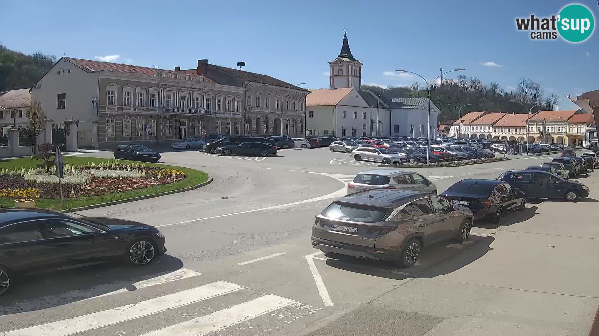 Web kamera Požega – Trg Svetog Trojstva