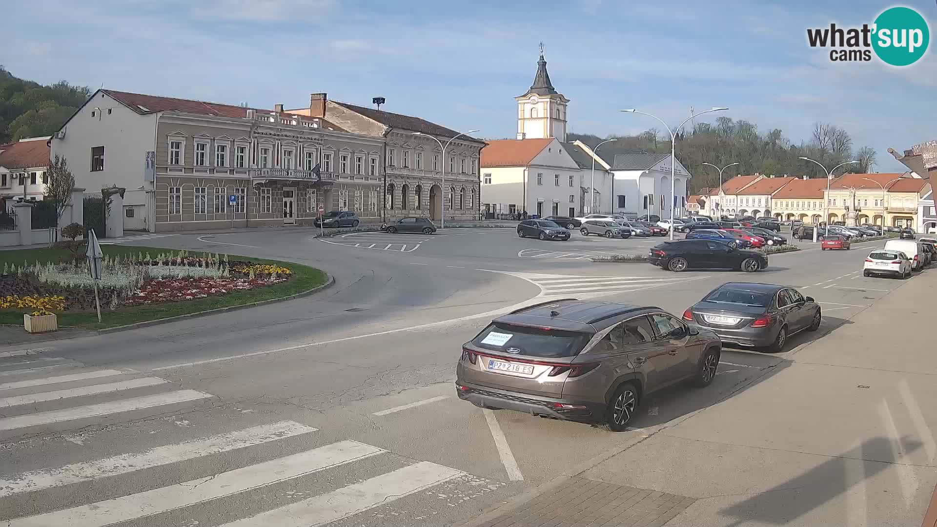 Spletna kamera Požega – Trg Svetog Trojstva