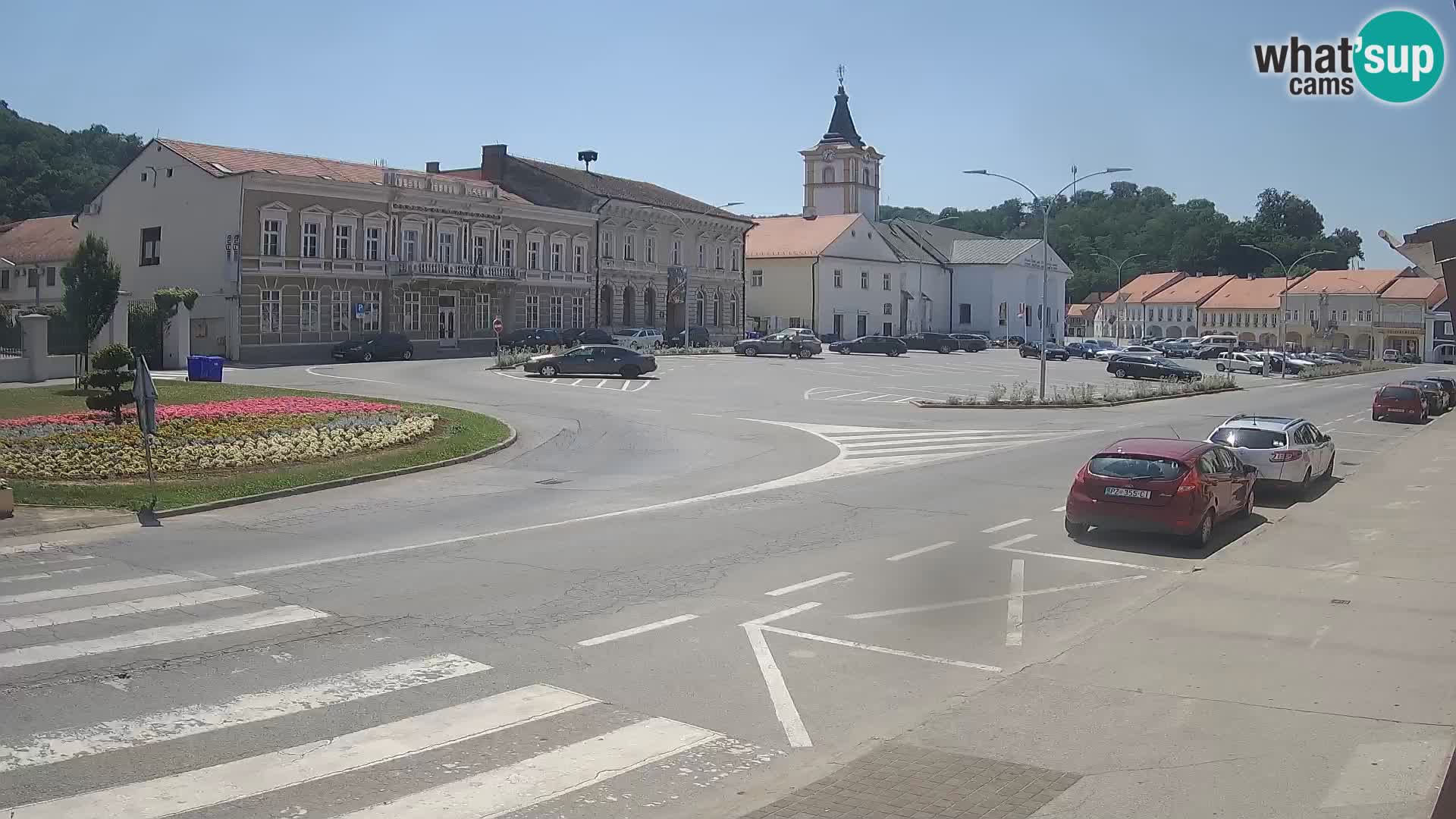Spletna kamera Požega – Trg Svetog Trojstva