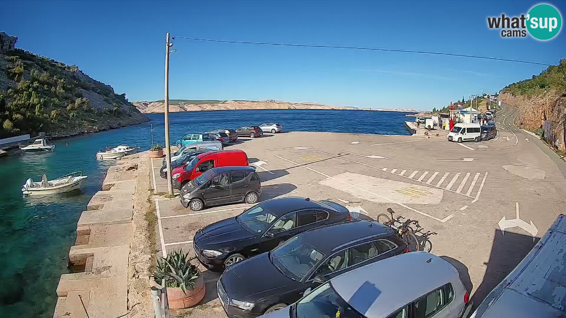Webcam Prizna ferry port to Pag island