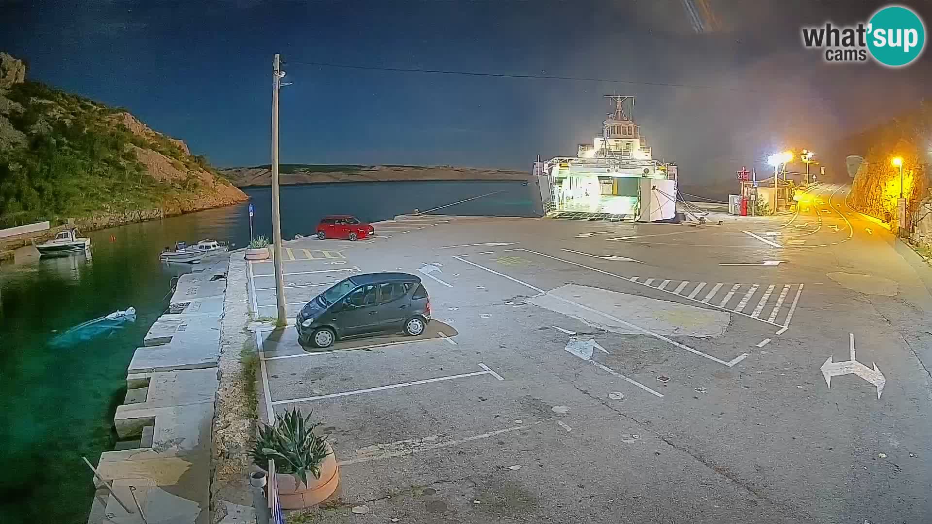 Webcam Prizna ferry port to Pag island