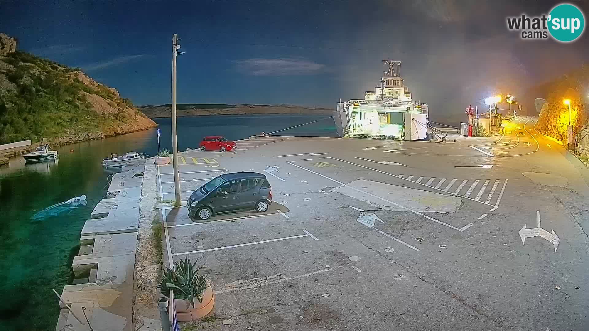 Webcam Prizna ferry port to Pag island