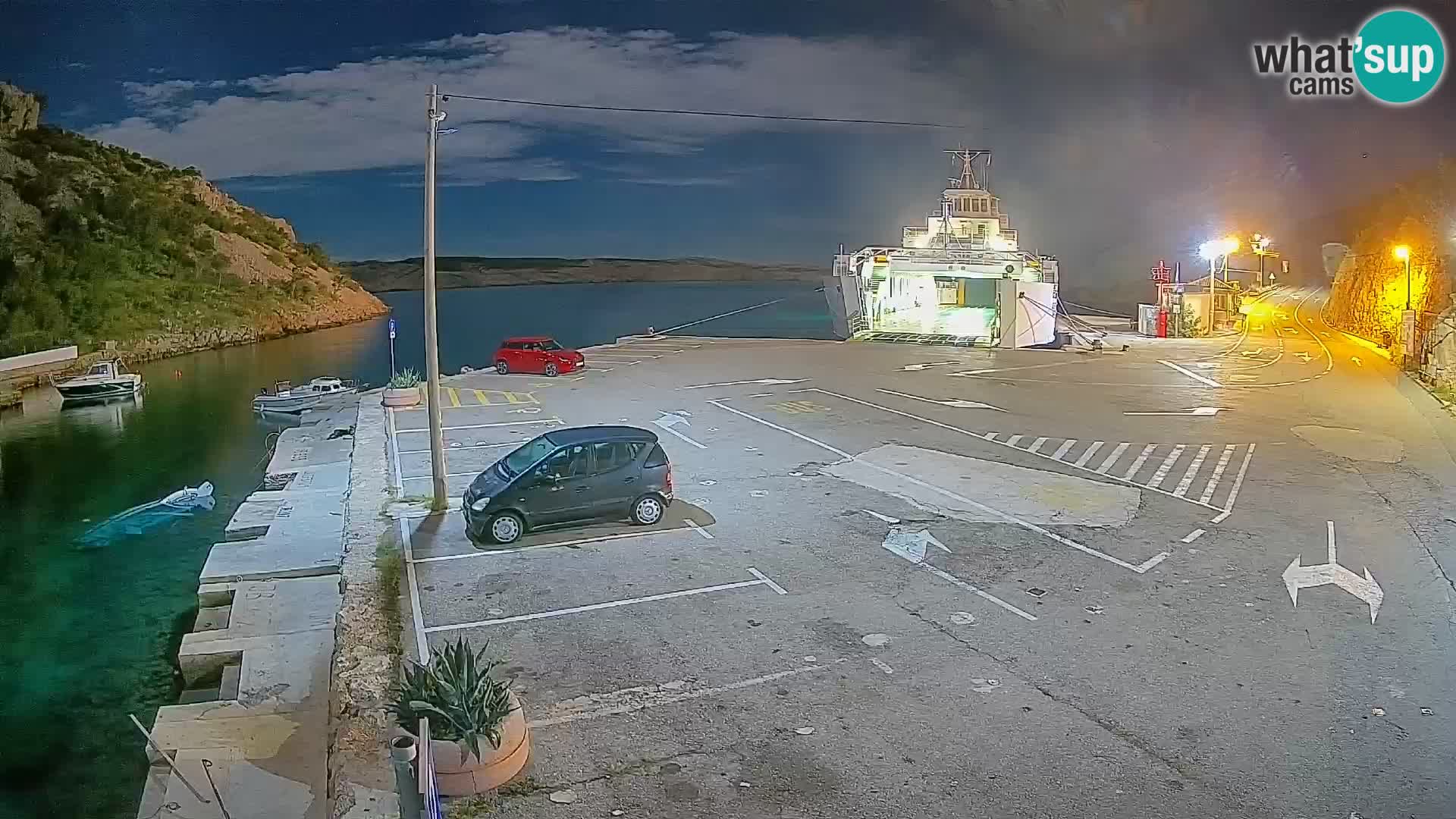 Webcam Prizna ferry port to Pag island