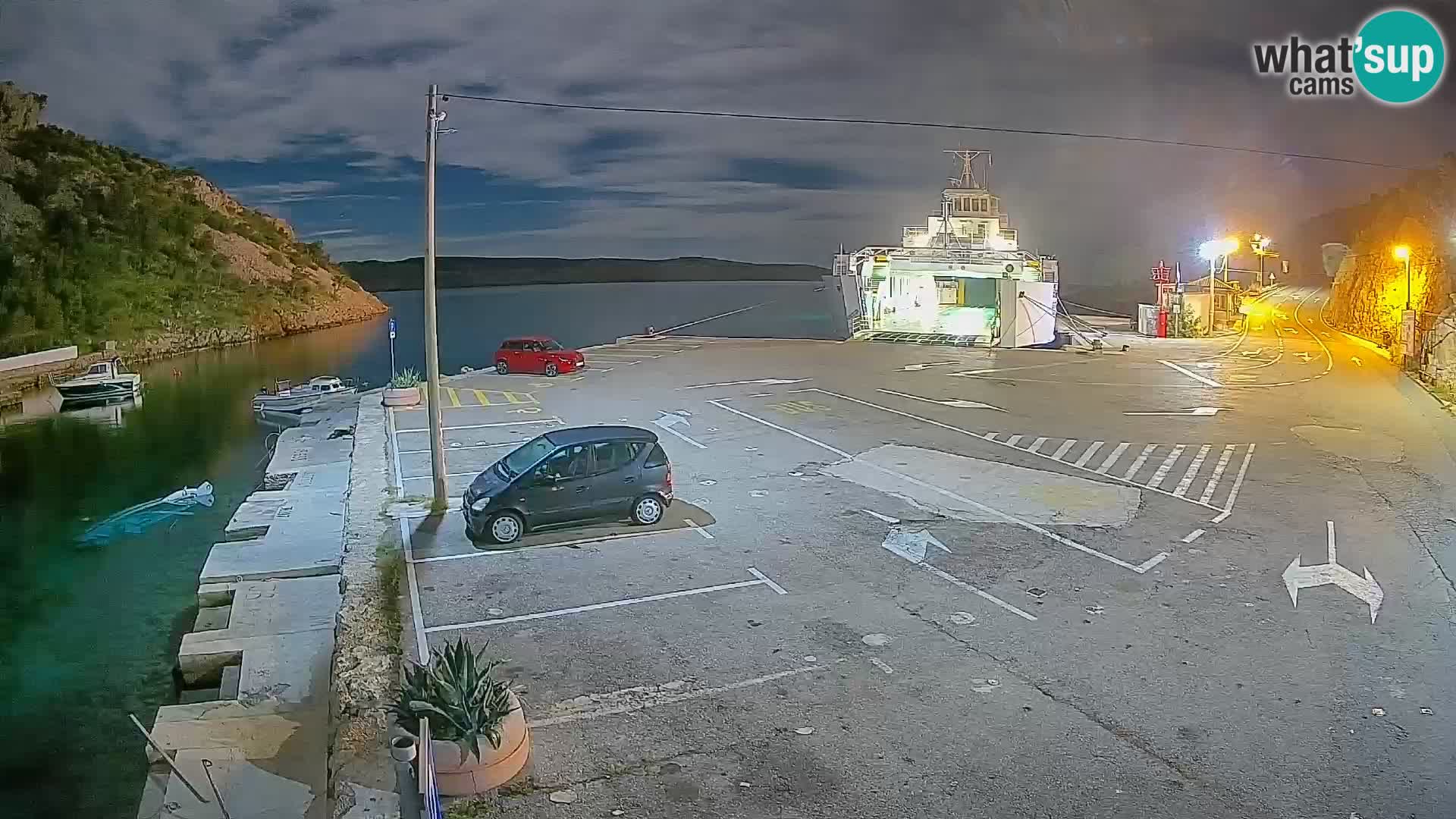 Webcam Prizna ferry port to Pag island