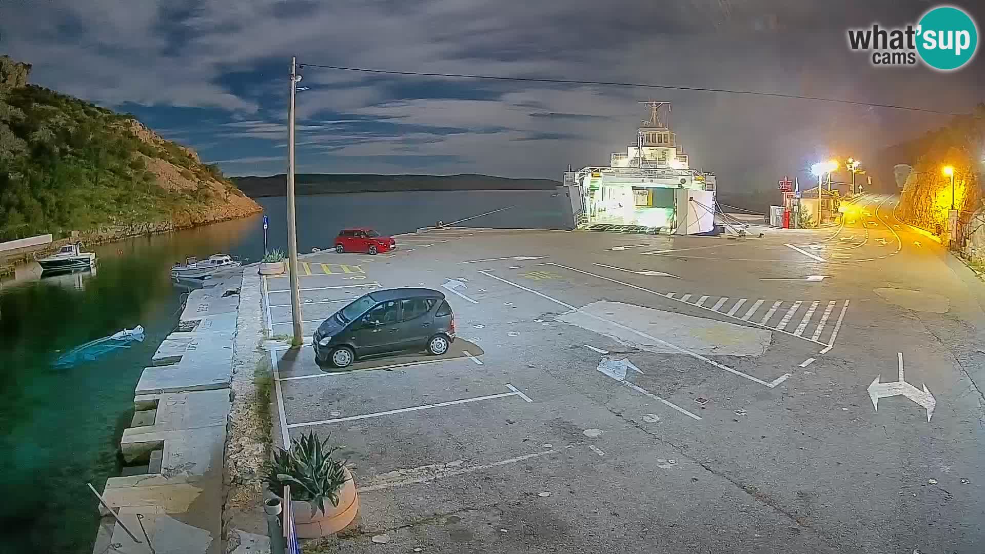 Webcam Prizna ferry port to Pag island