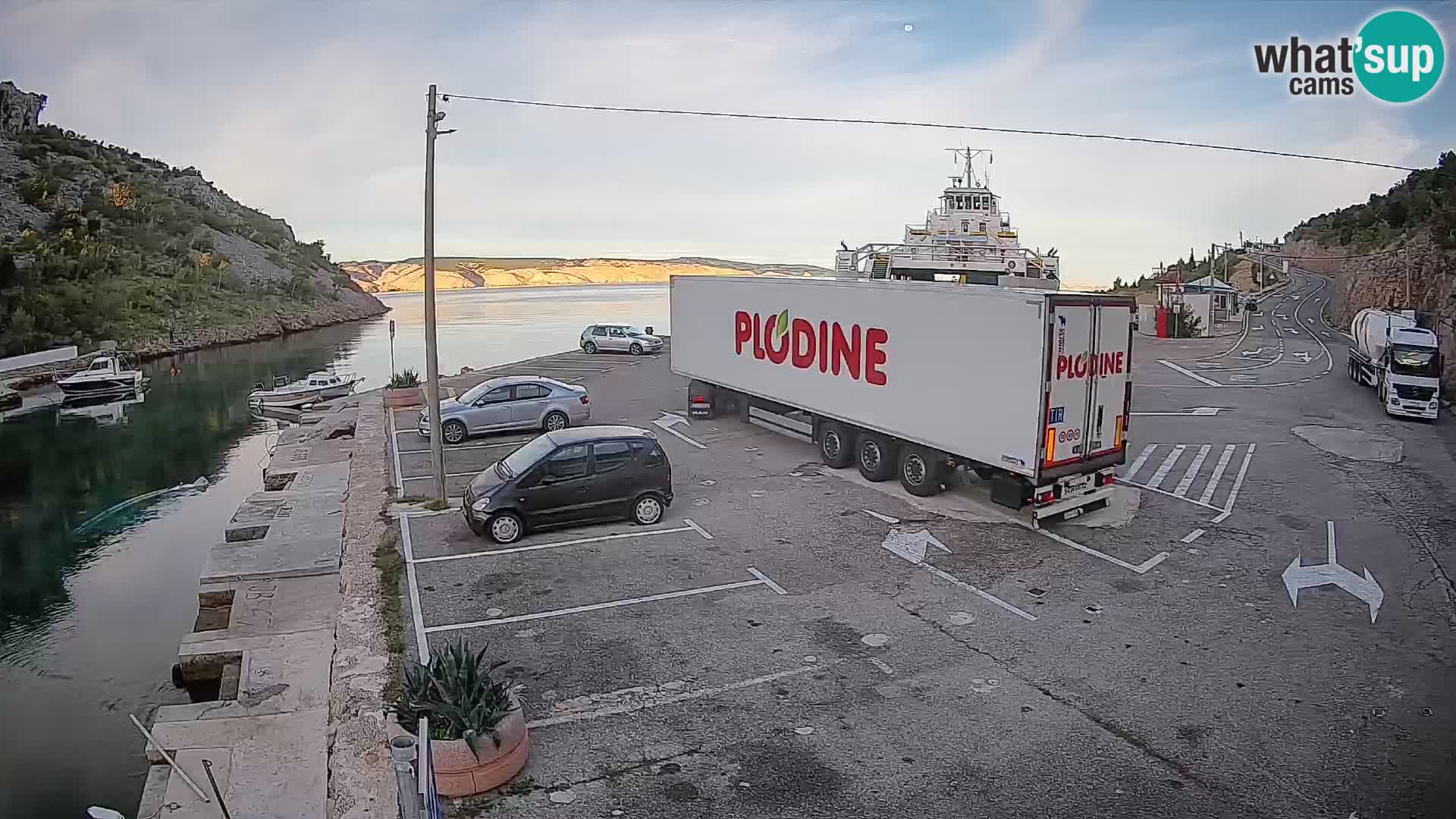 Webcam Fährhafen Prizna – zur Insel Pag