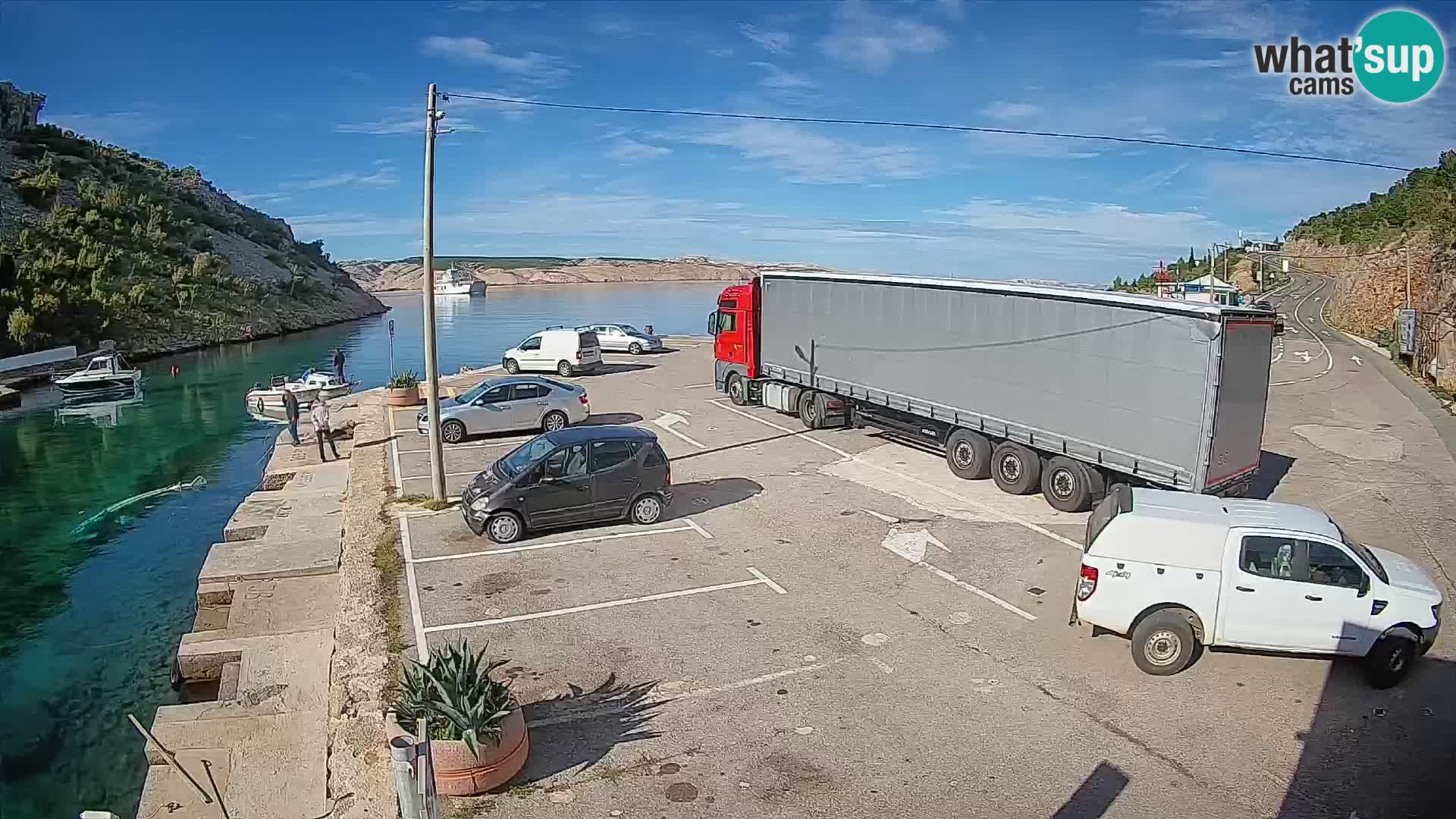 Webcam Prizna ferry port to Pag island