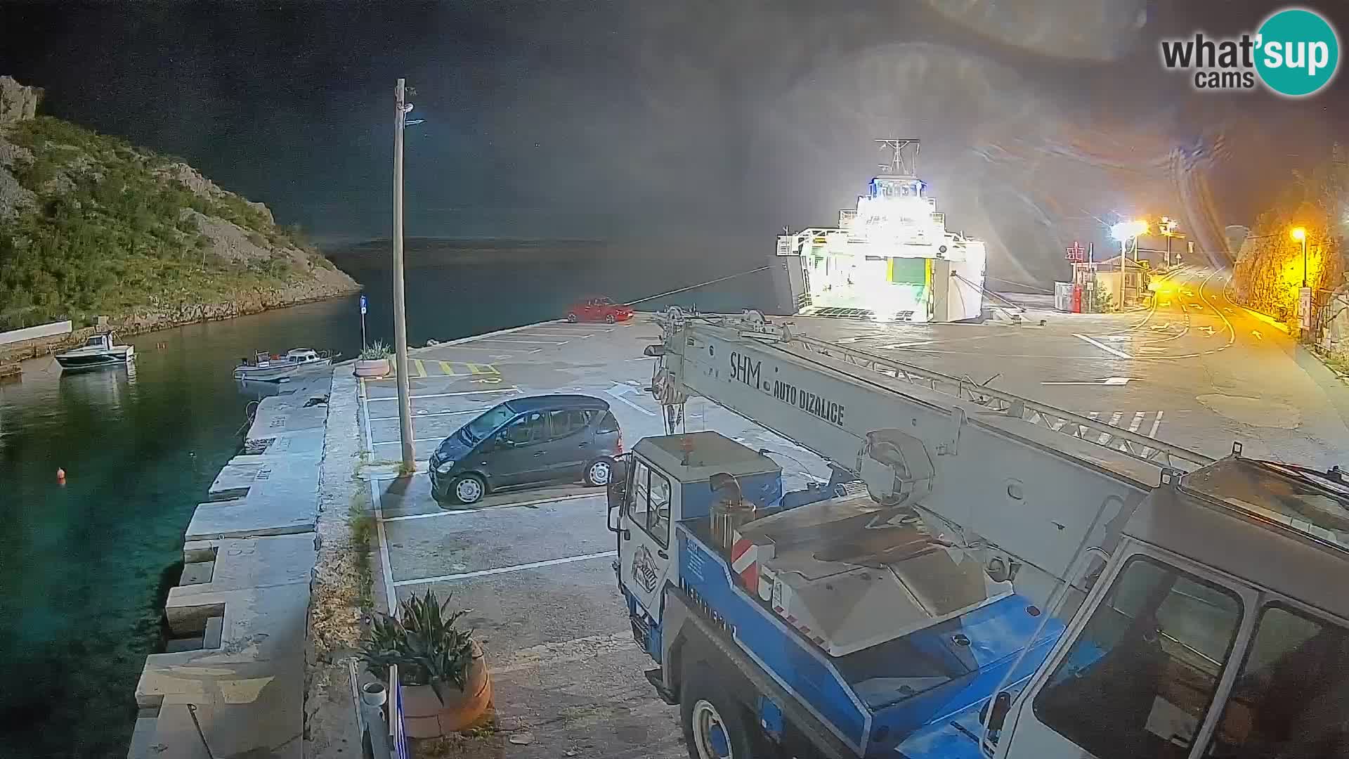 Webcam Fährhafen Prizna – zur Insel Pag