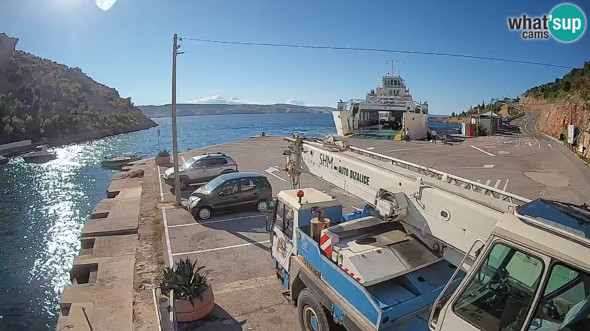 Webcam port de ferry de Prizna – vers l’île de Pag