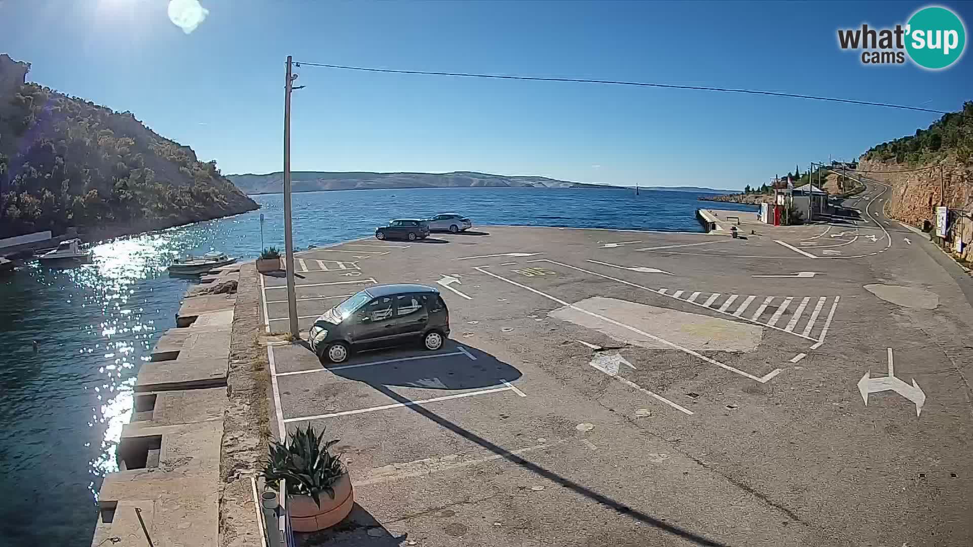 Webcam Prizna ferry port to Pag island