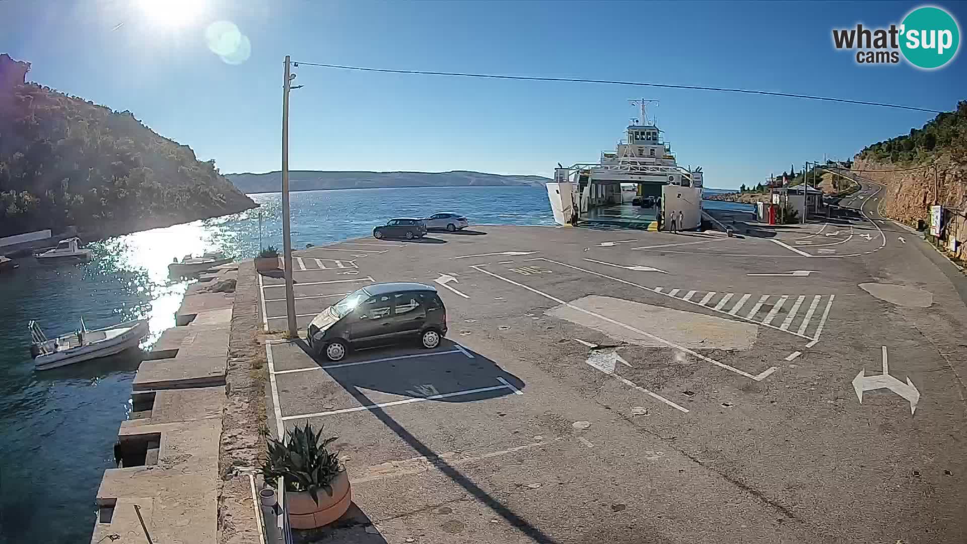 Webcam Prizna ferry port to Pag island