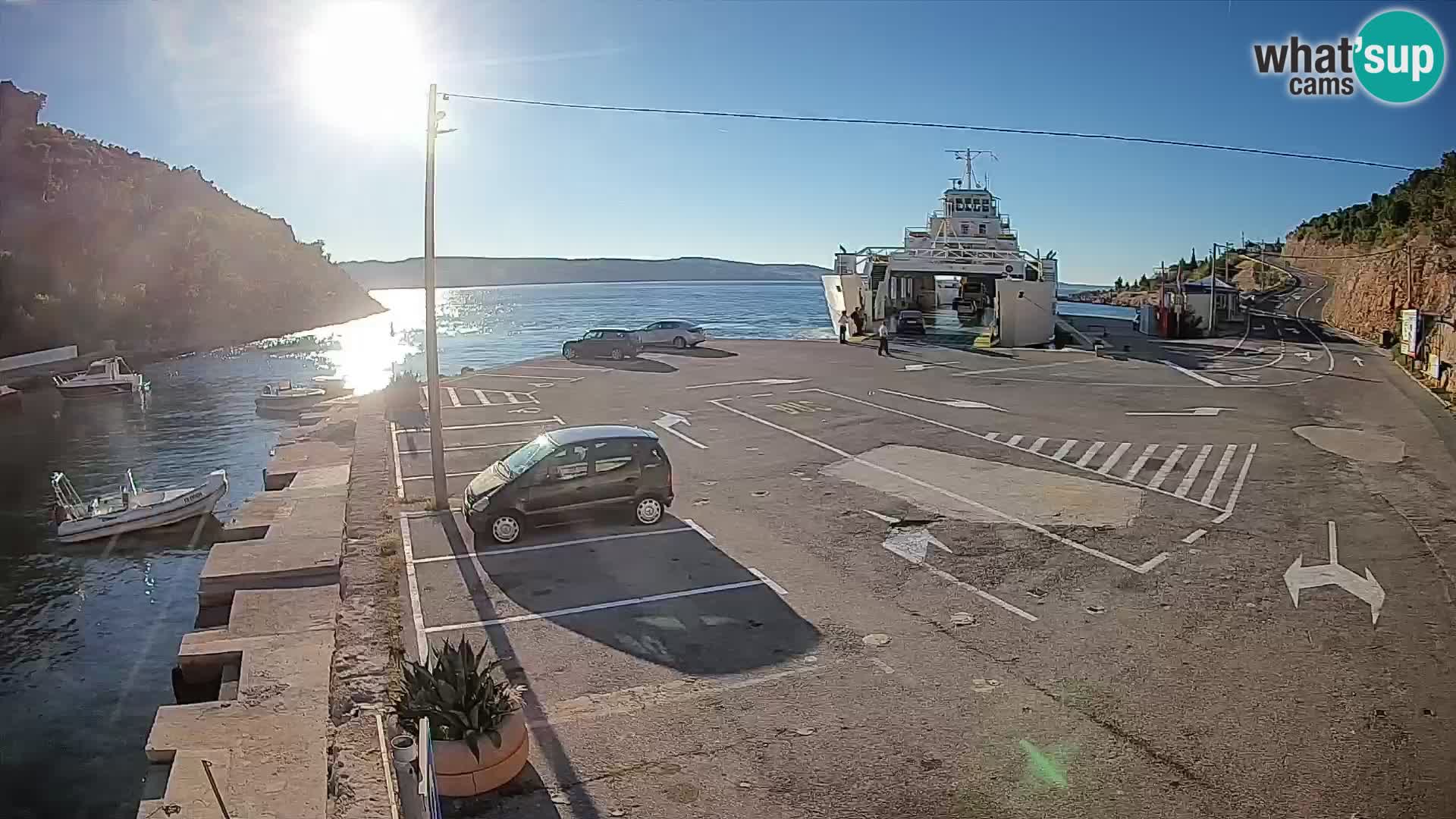 Webcam port de ferry de Prizna – vers l’île de Pag