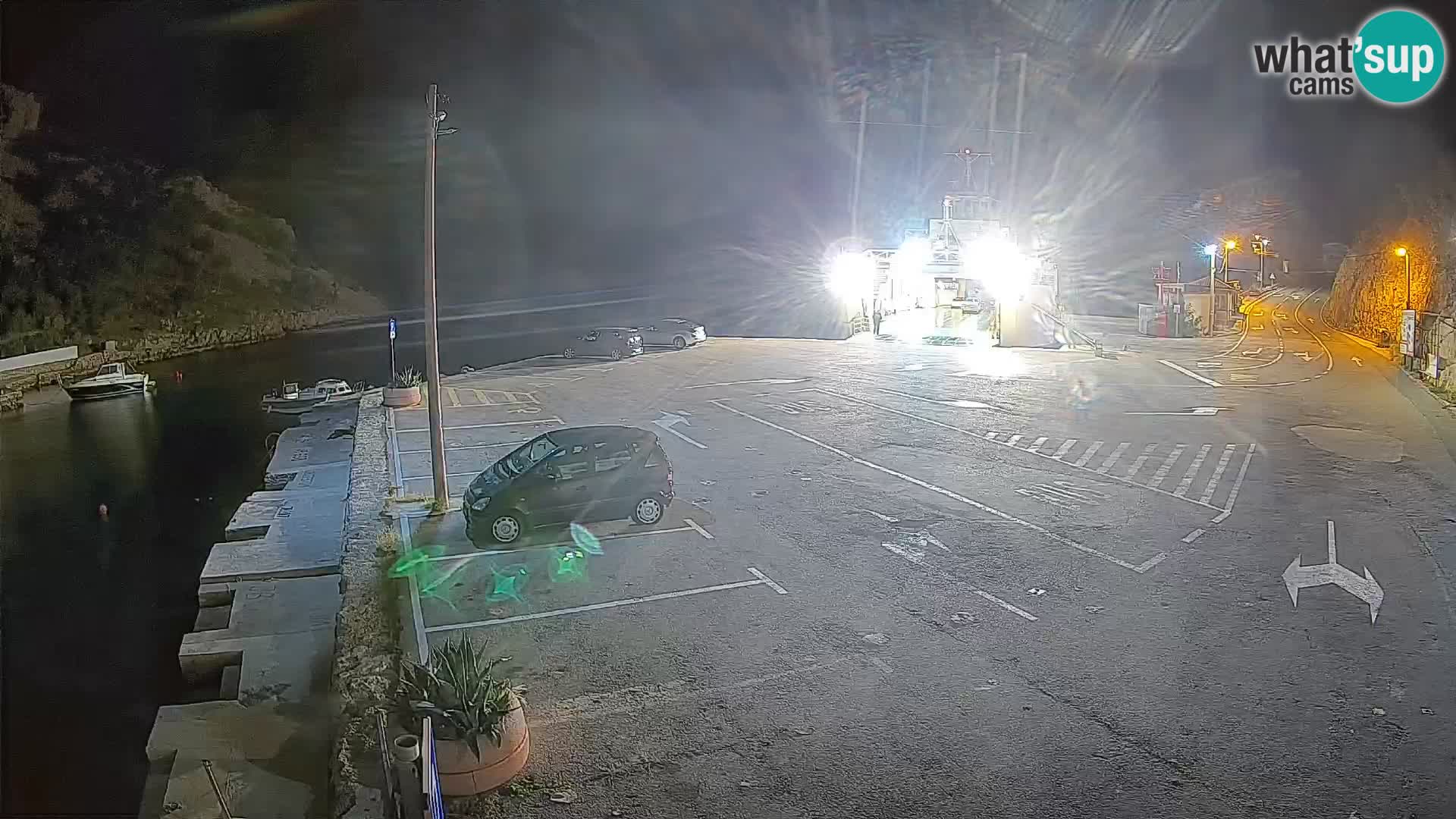 Webcam Prizna ferry port to Pag island