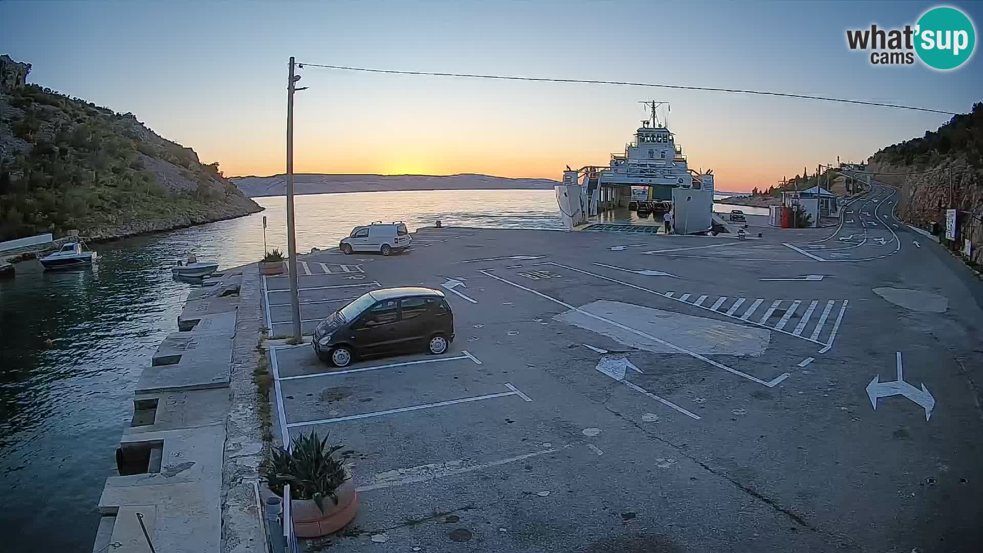 Webcam Fährhafen Prizna – zur Insel Pag
