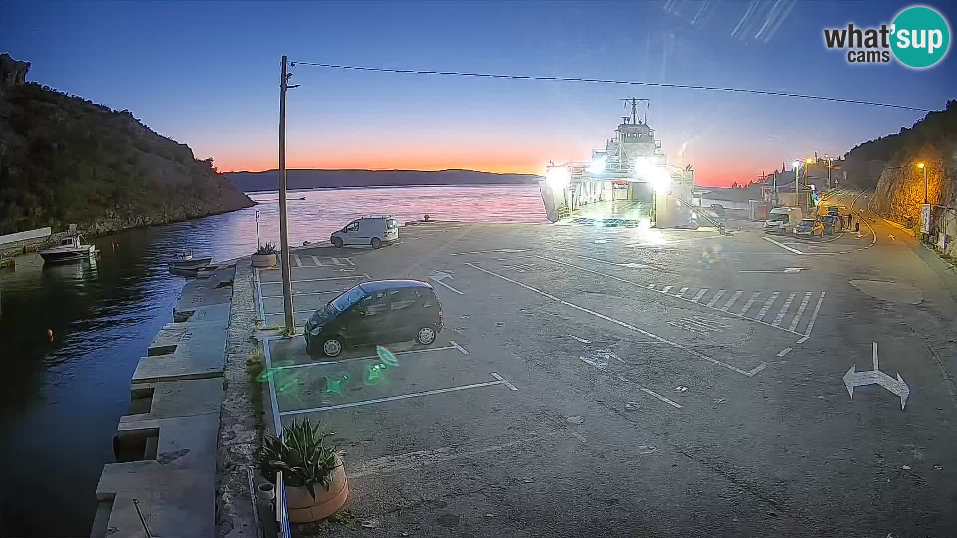 Webcam Fährhafen Prizna – zur Insel Pag