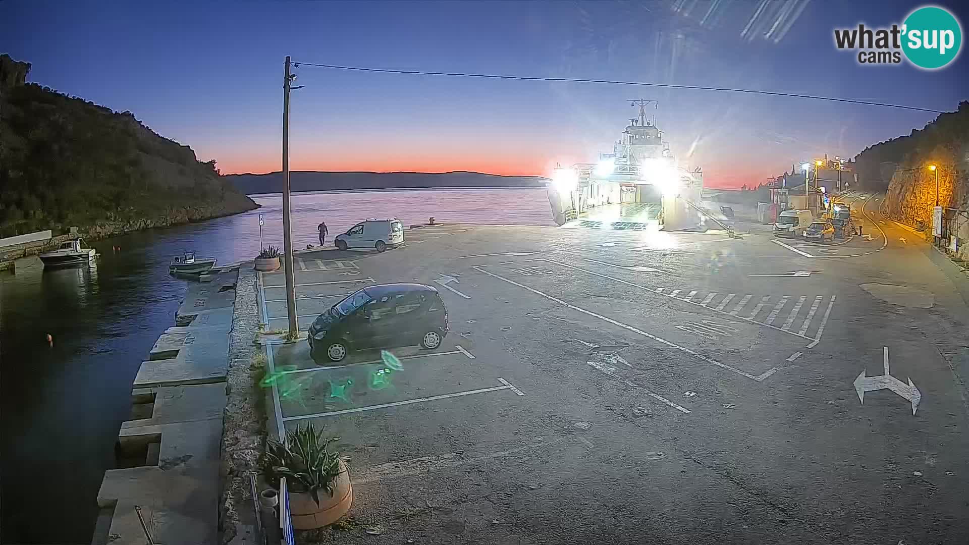 Webcam Prizna ferry port to Pag island