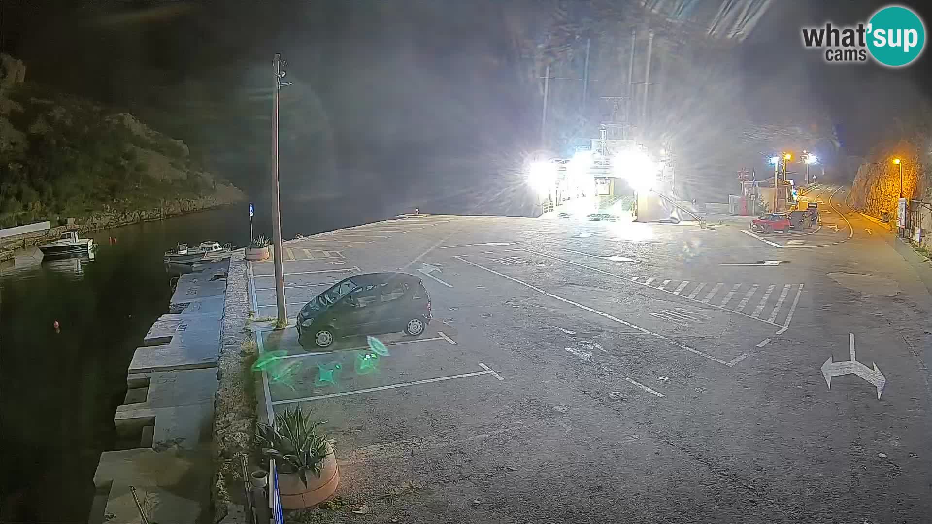 Webcam Prizna ferry port to Pag island