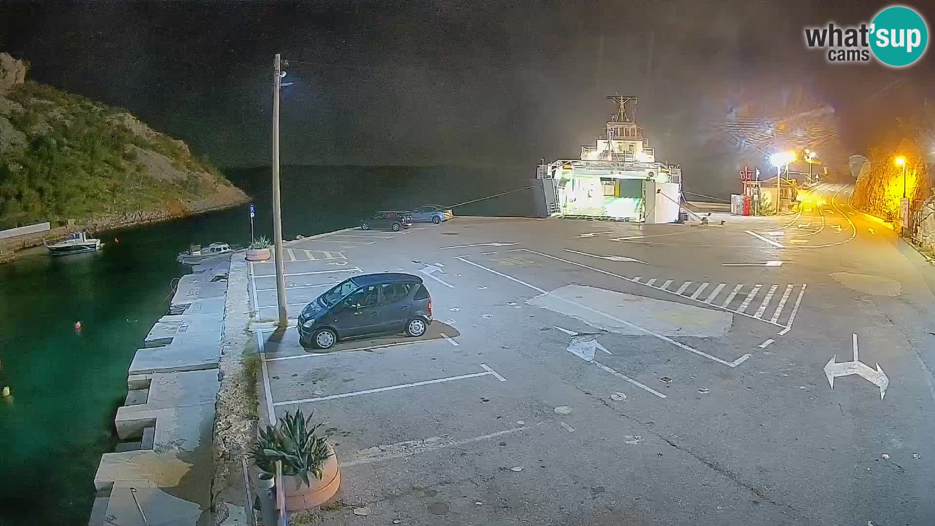 Webcam Prizna ferry port to Pag island
