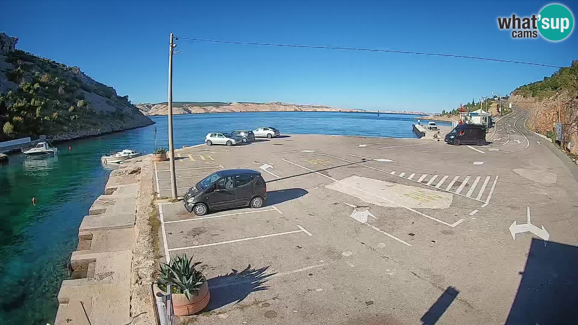 Webcam Prizna ferry port to Pag island