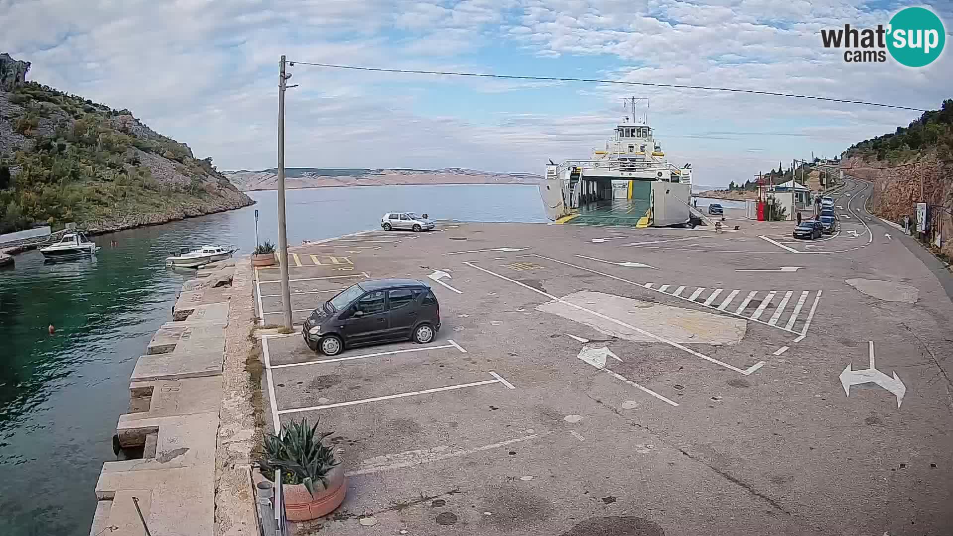 Webcam Prizna ferry port to Pag island