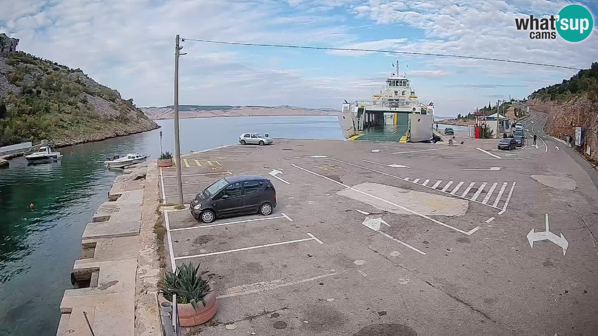 Webcam Prizna ferry port to Pag island