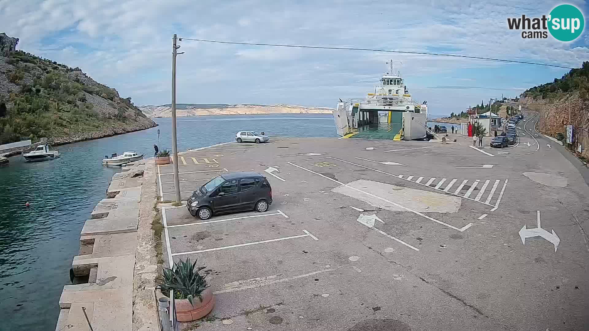 Webcam Prizna ferry port to Pag island