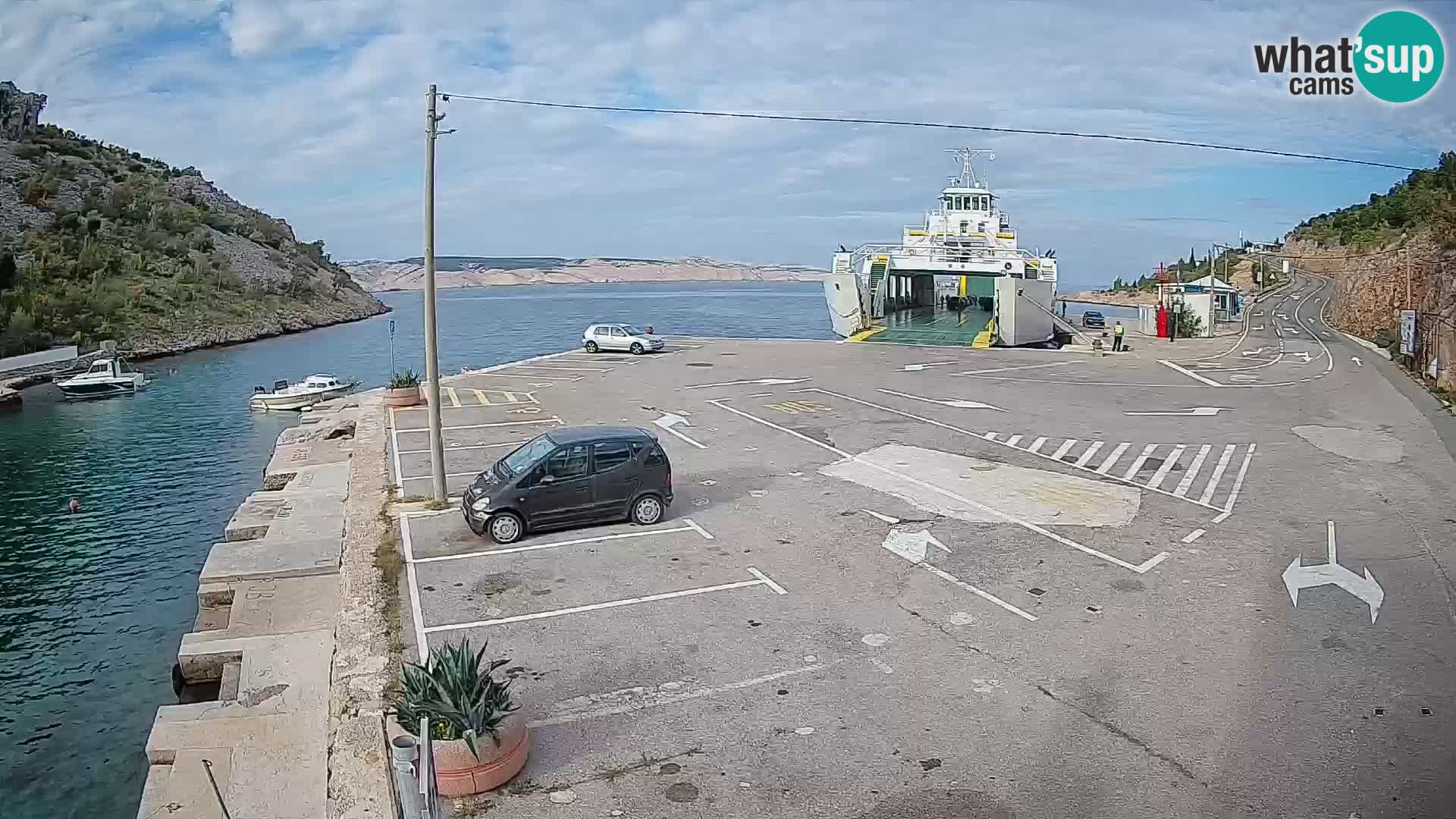 Webcam Prizna ferry port to Pag island