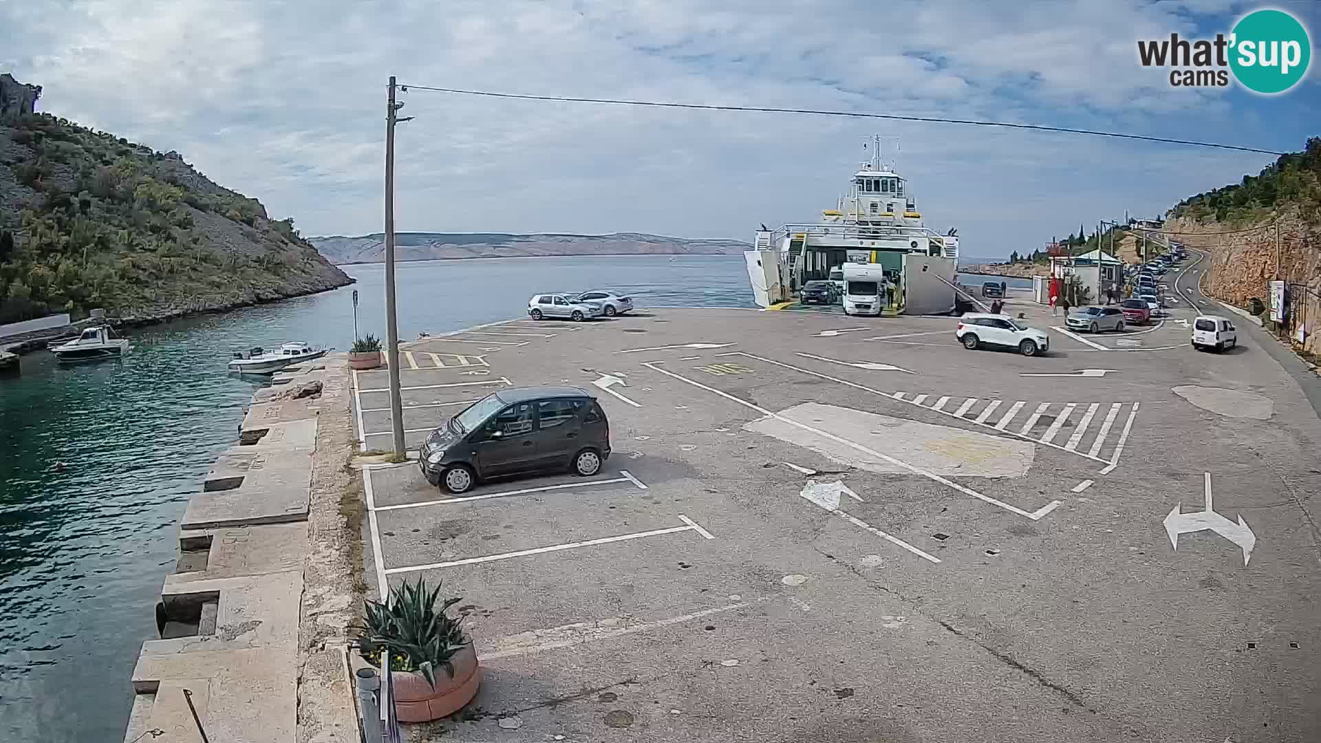 Webcam Prizna ferry port to Pag island