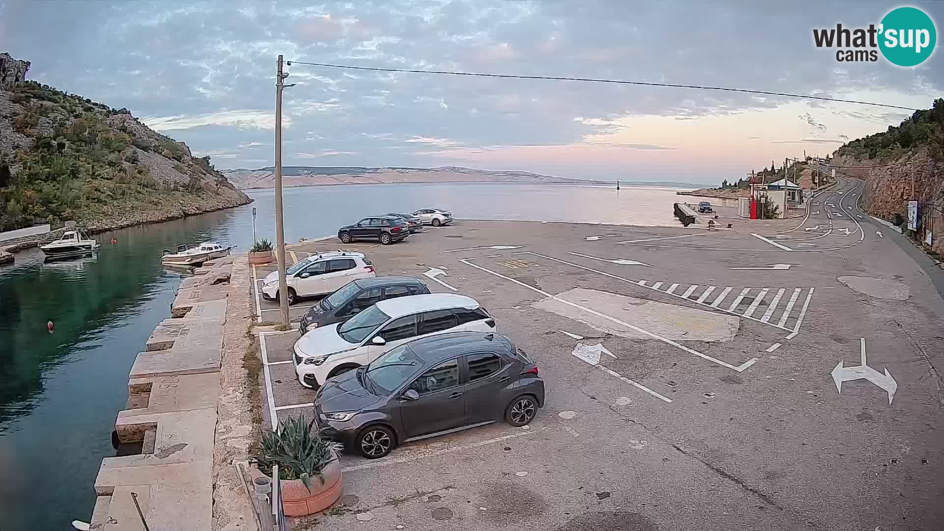 Webcam port de ferry de Prizna – vers l’île de Pag