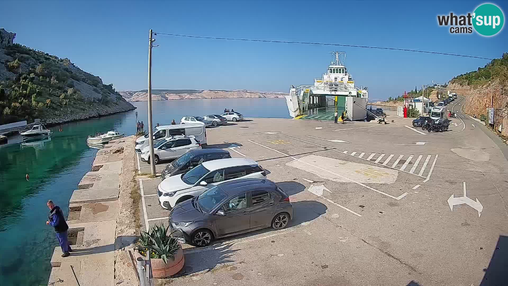 Webcam Prizna ferry port to Pag island