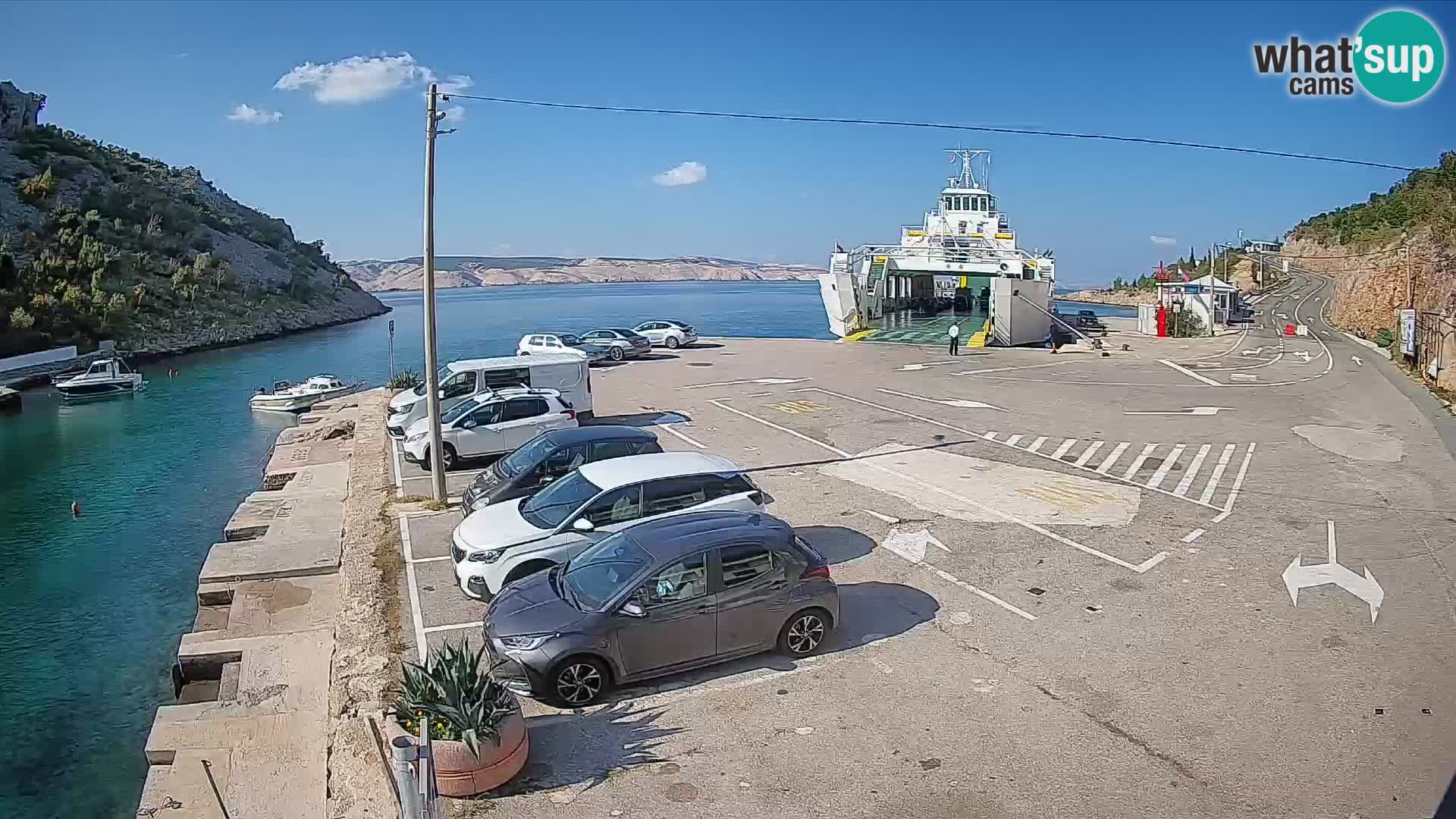 Webcam Prizna ferry port to Pag island