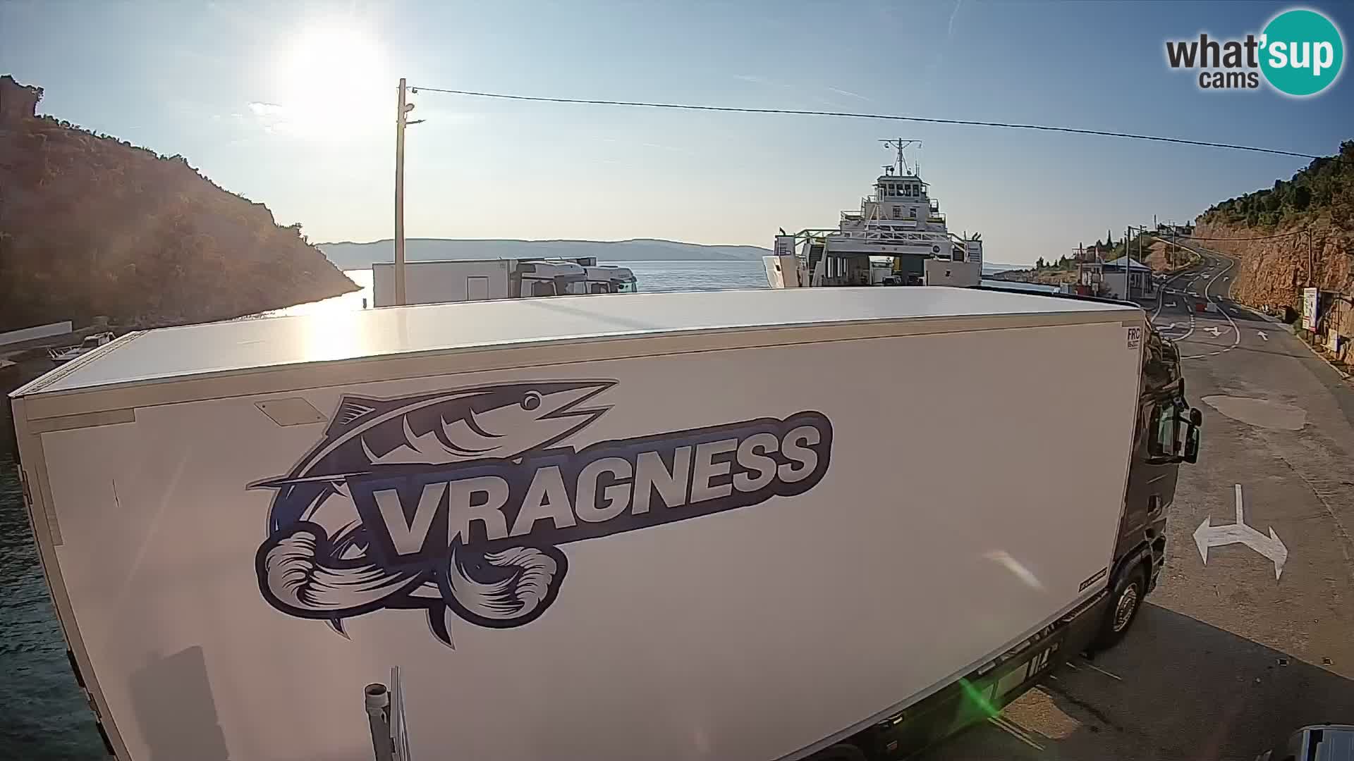 Webcam Prizna ferry port to Pag island