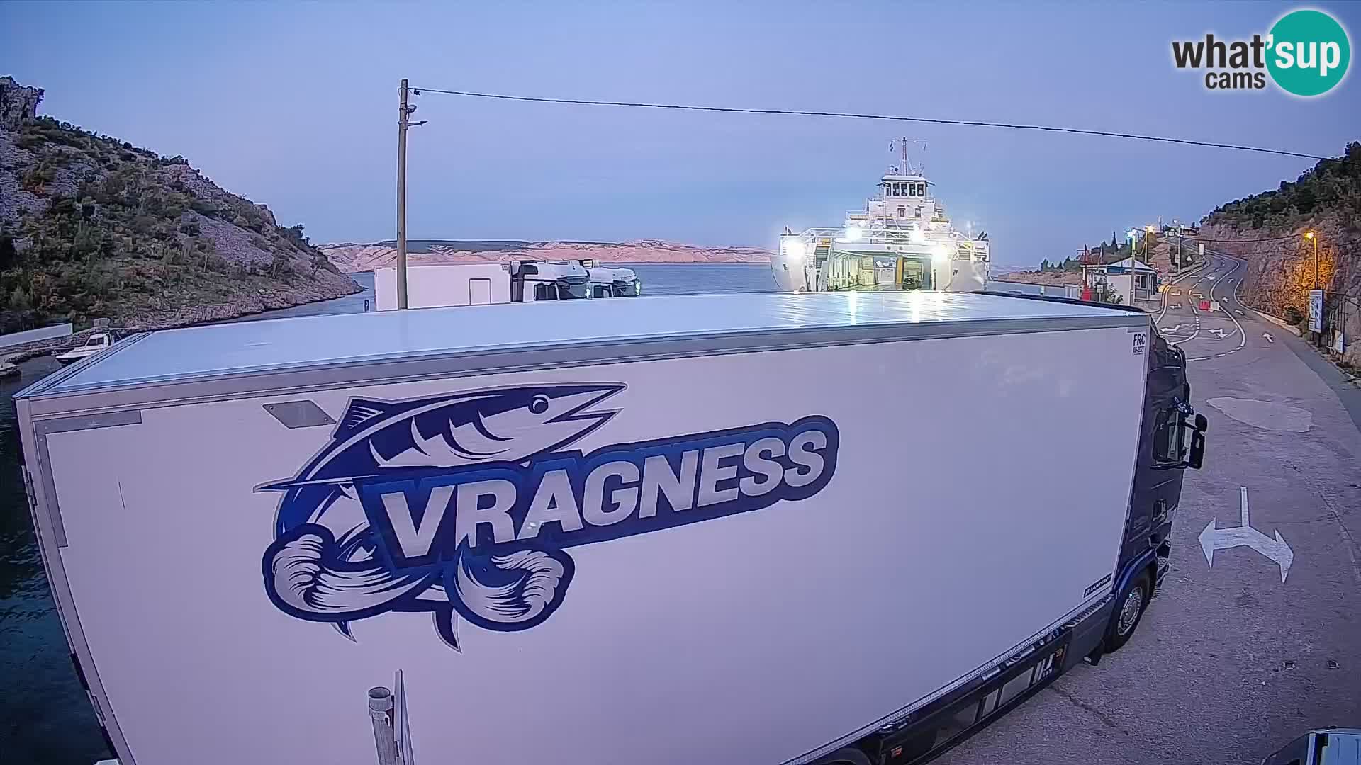 Webcam Prizna ferry port to Pag island