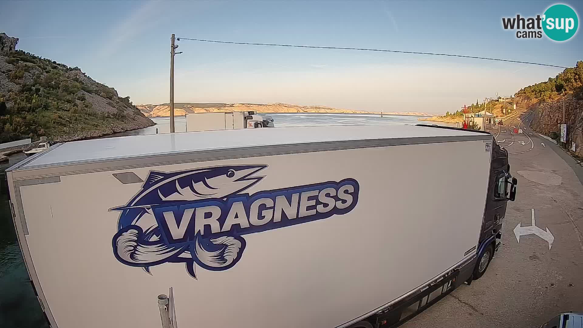 Webcam Fährhafen Prizna – zur Insel Pag