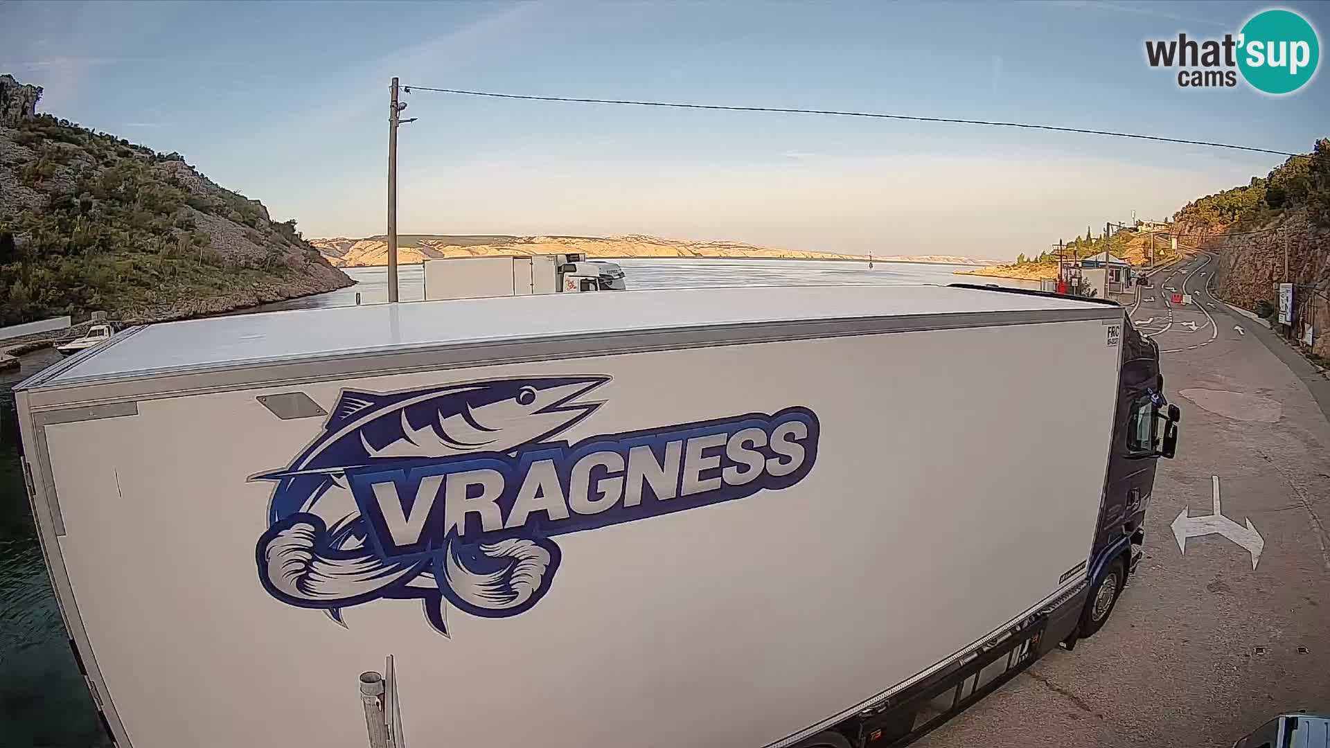 Webcam Prizna ferry port to Pag island