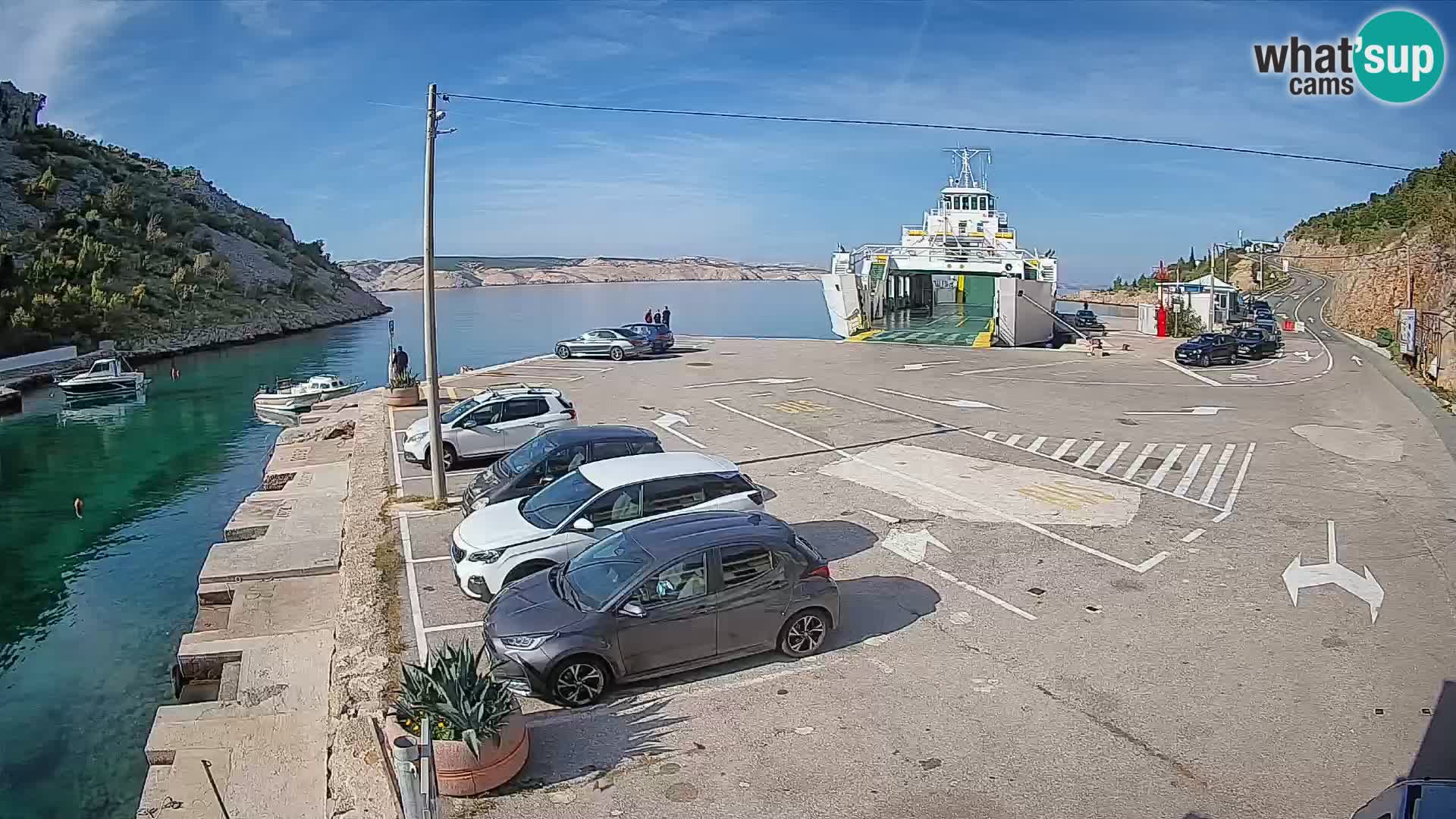 Webcam Prizna ferry port to Pag island