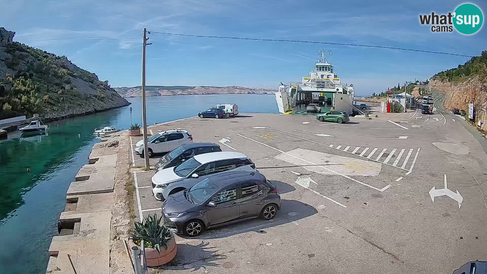 Webcam Prizna ferry port to Pag island