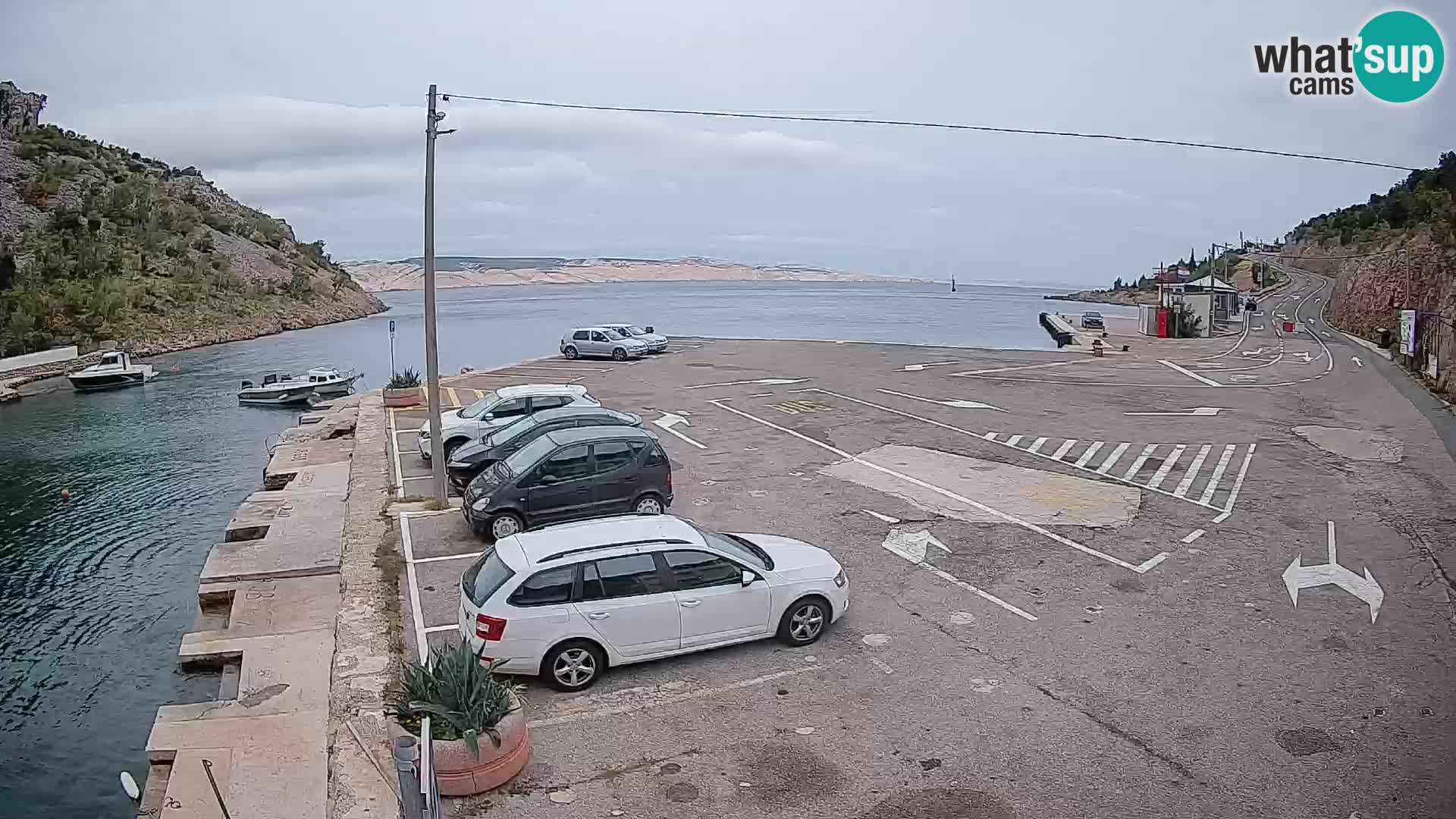 Webcam Prizna ferry port to Pag island