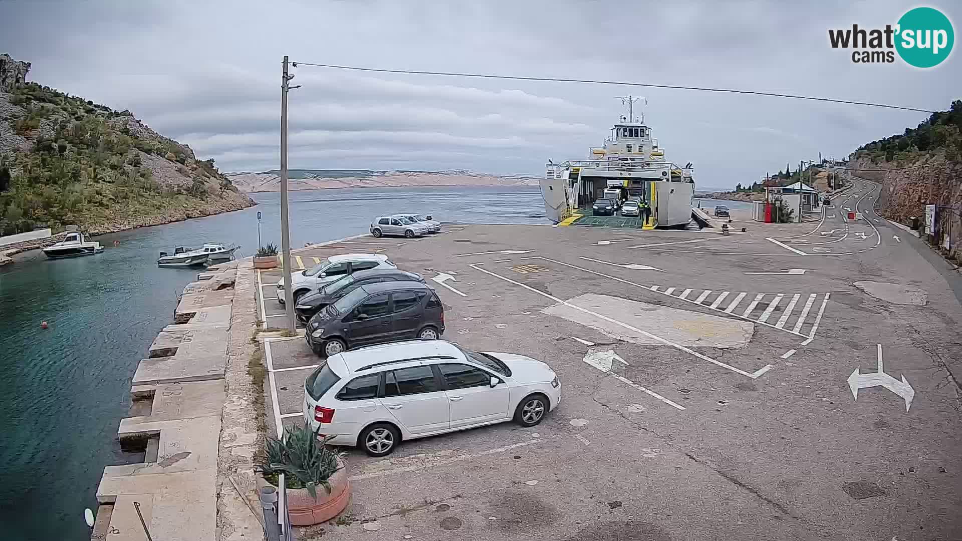 Webcam port de ferry de Prizna – vers l’île de Pag