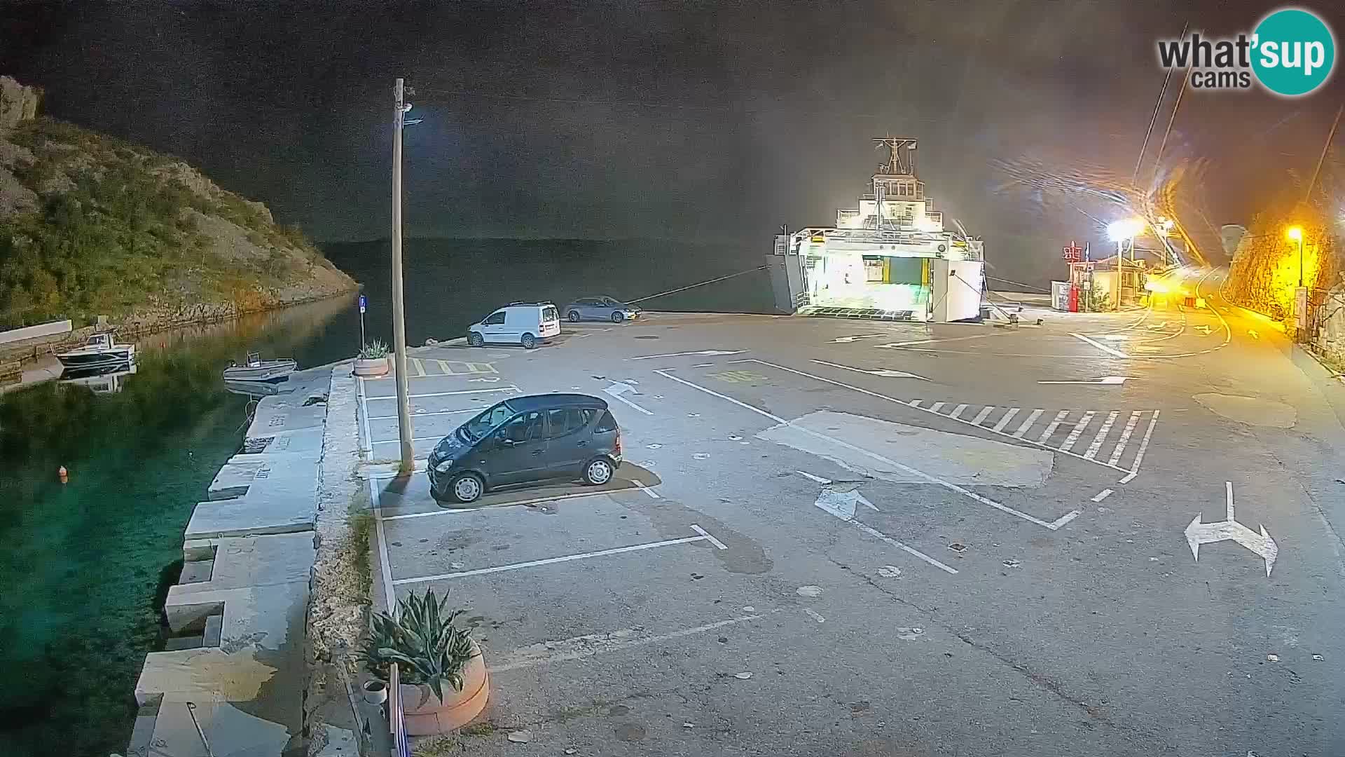 Webcam Prizna ferry port to Pag island
