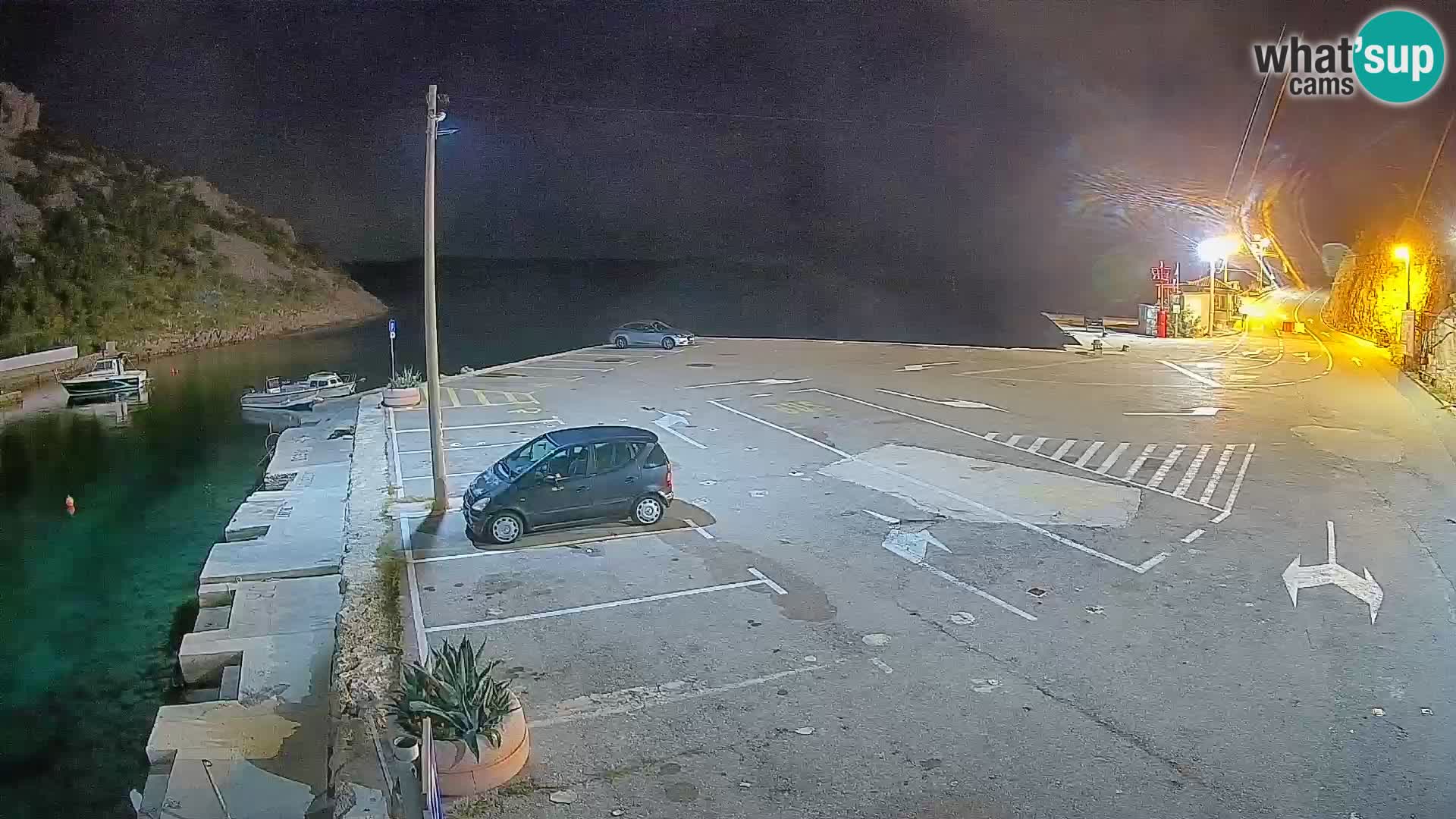 Webcam Prizna ferry port to Pag island