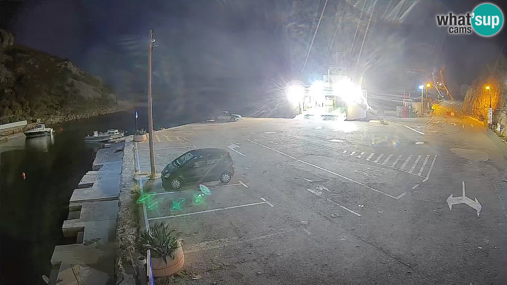 Webcam Prizna ferry port to Pag island