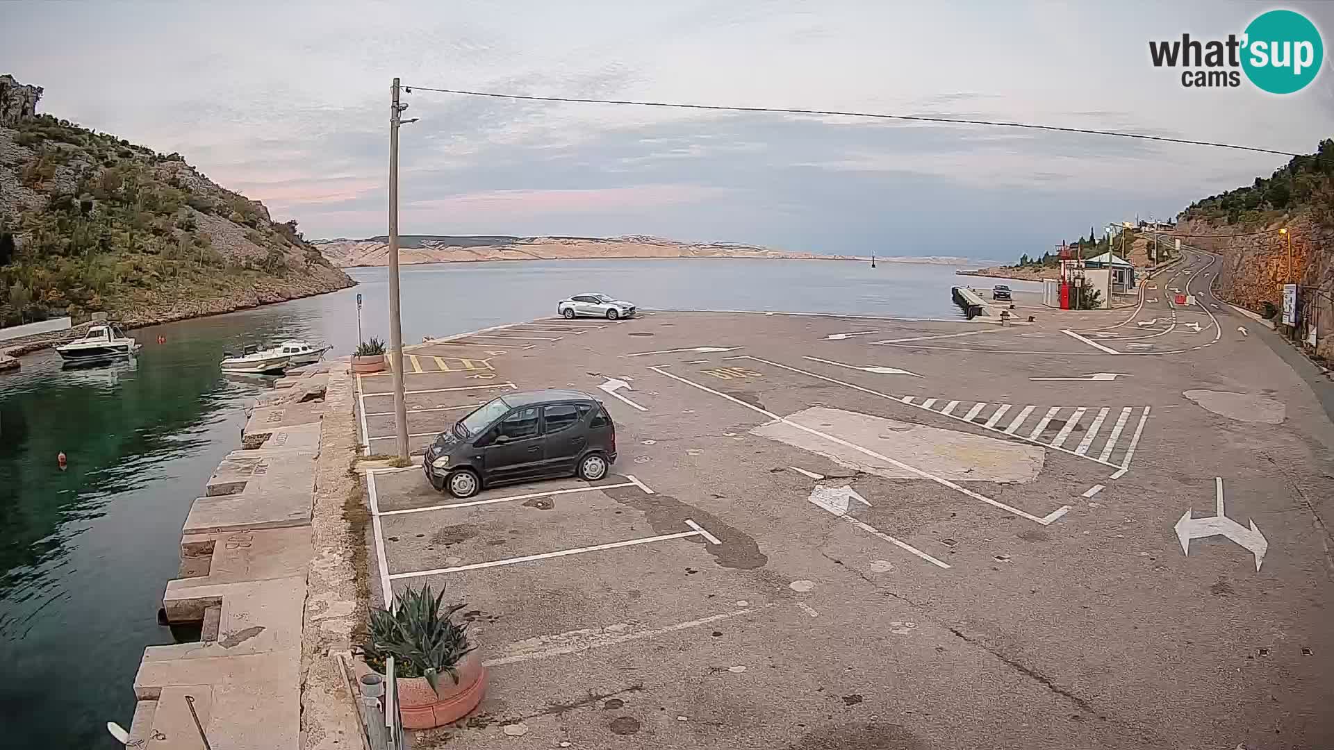 Webcam Fährhafen Prizna – zur Insel Pag