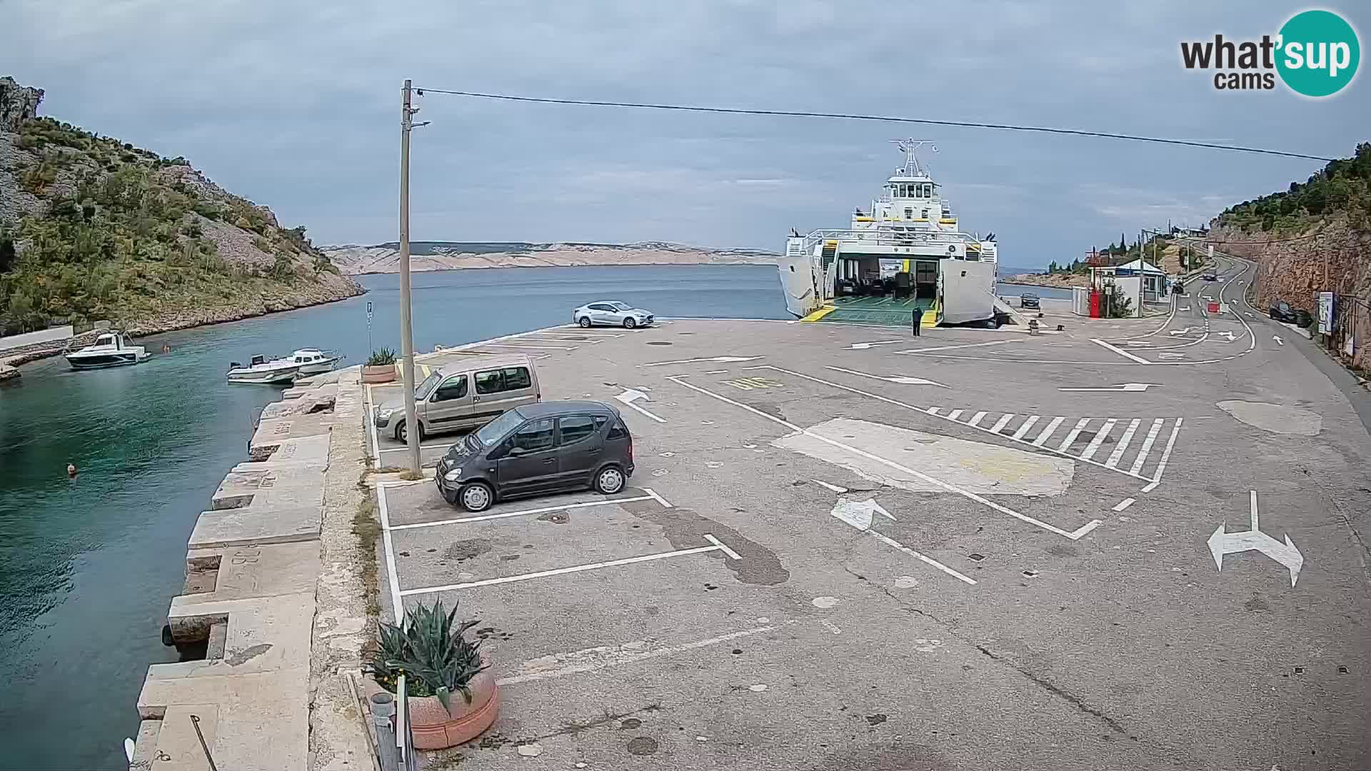 Webcam Fährhafen Prizna – zur Insel Pag