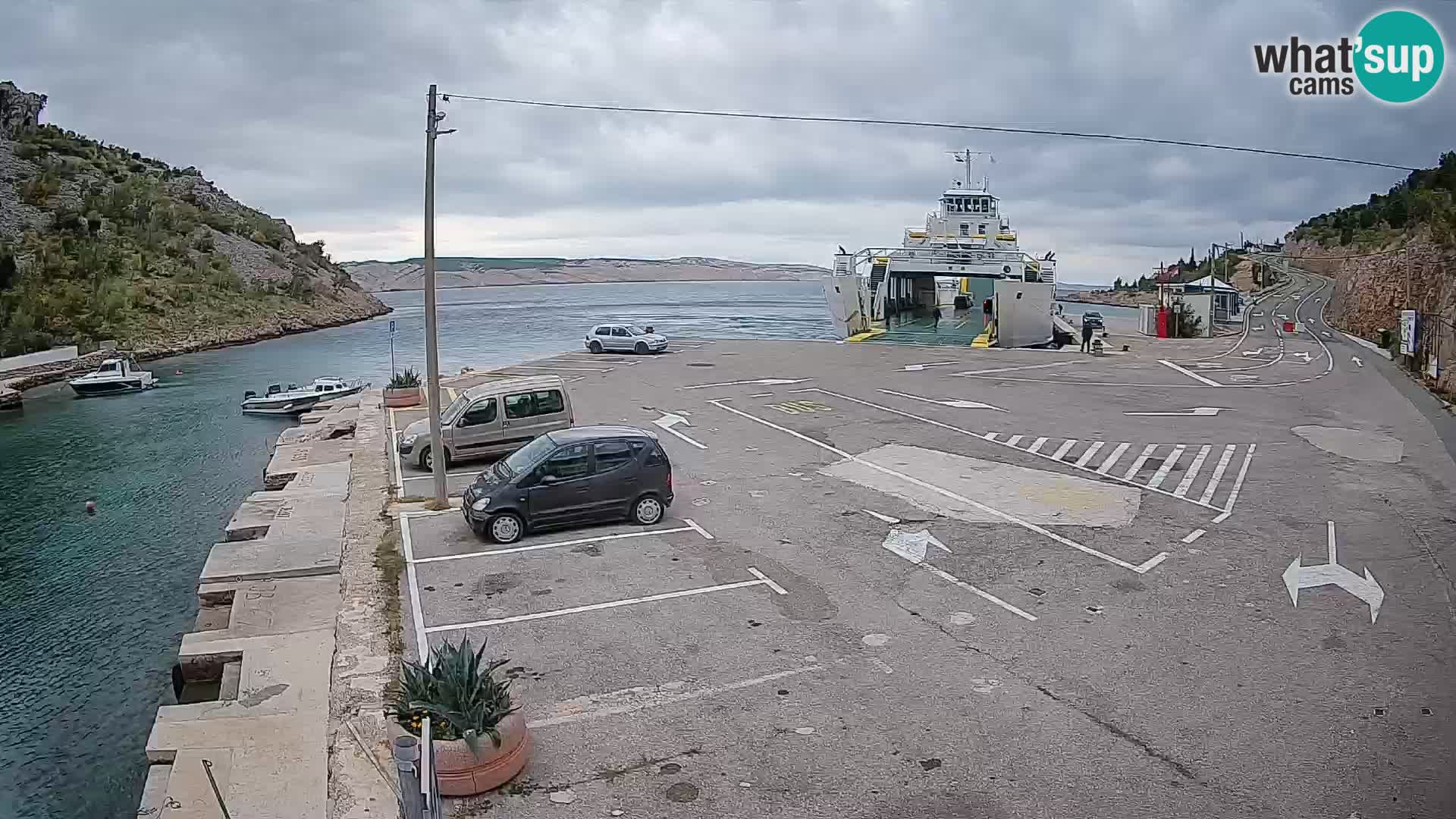 Webcam port de ferry de Prizna – vers l’île de Pag