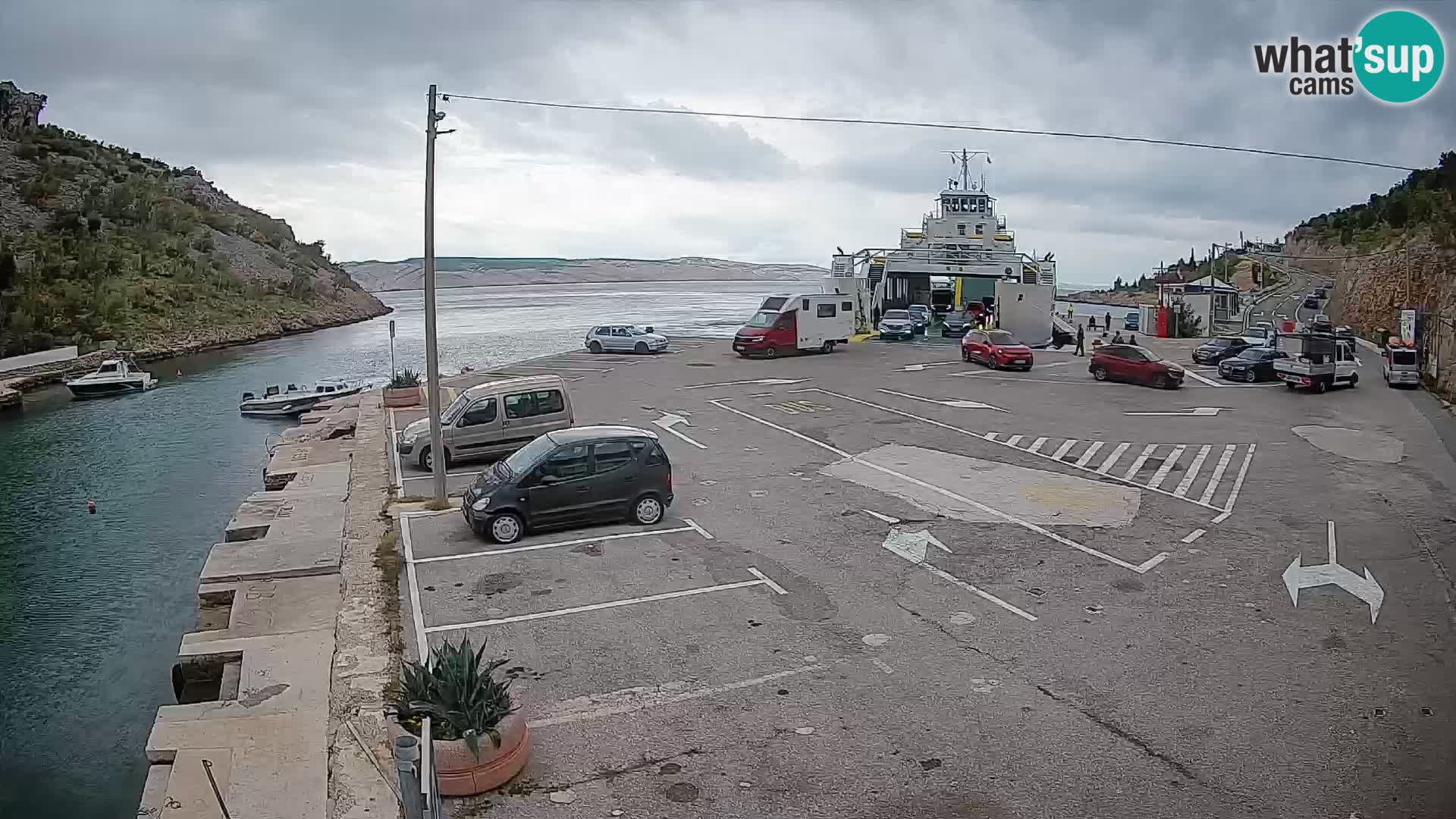 Webcam Fährhafen Prizna – zur Insel Pag
