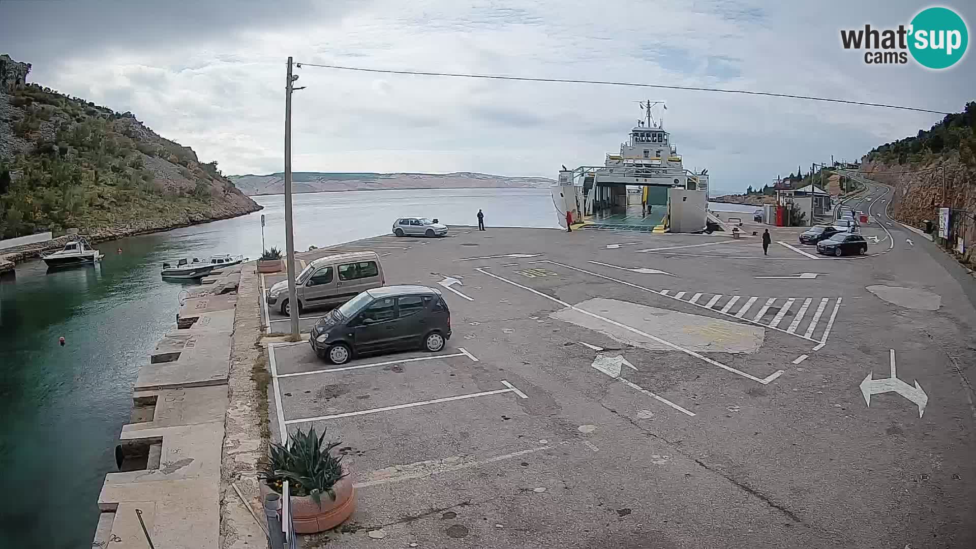 Webcam port de ferry de Prizna – vers l’île de Pag
